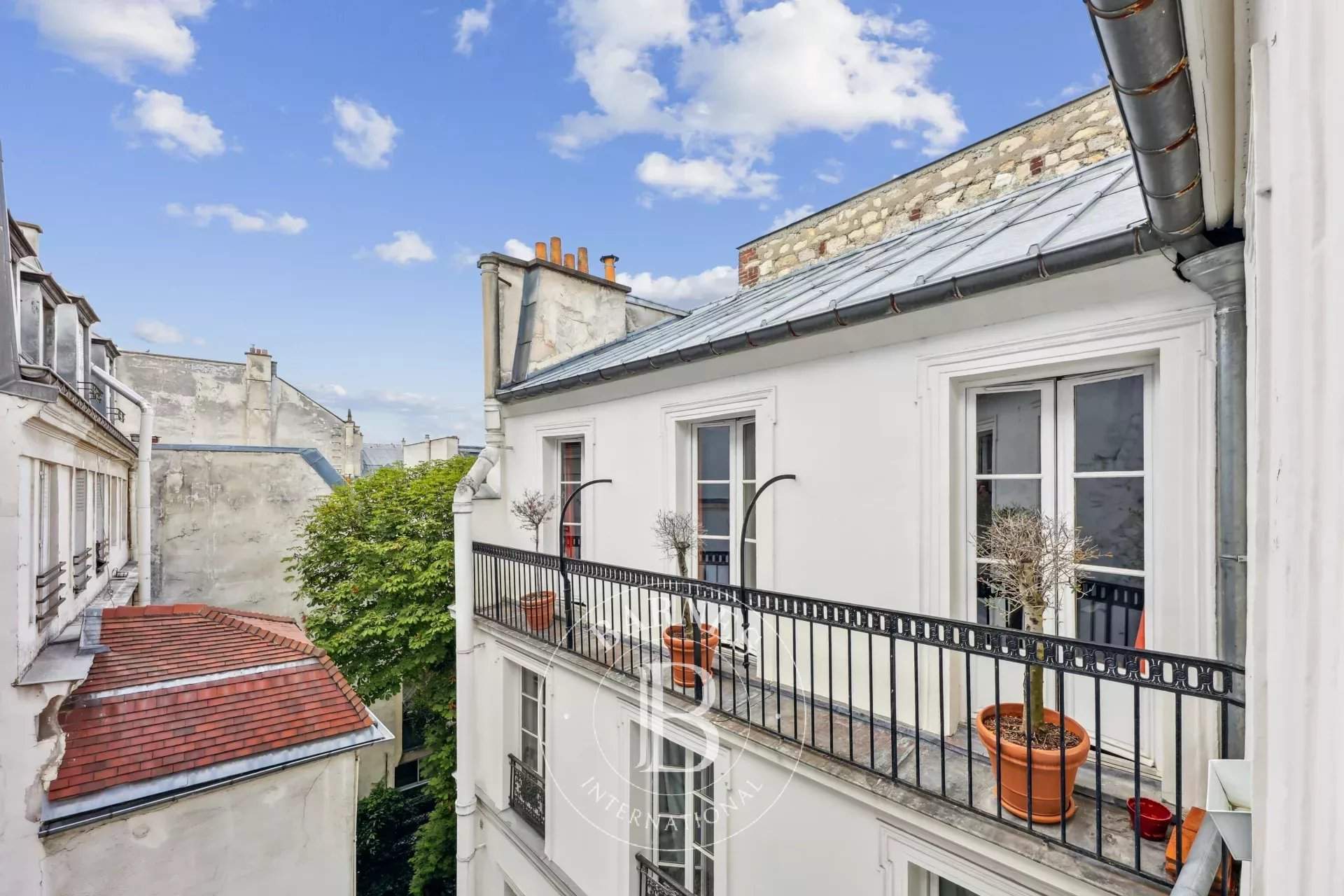 Paris  - Appartement 2 Pi&egrave;ces, 1 Chambre - picture 1