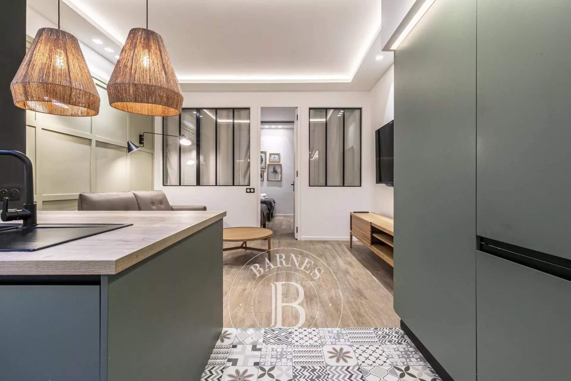 Paris  - Apartment 2 Bedrooms - picture 3