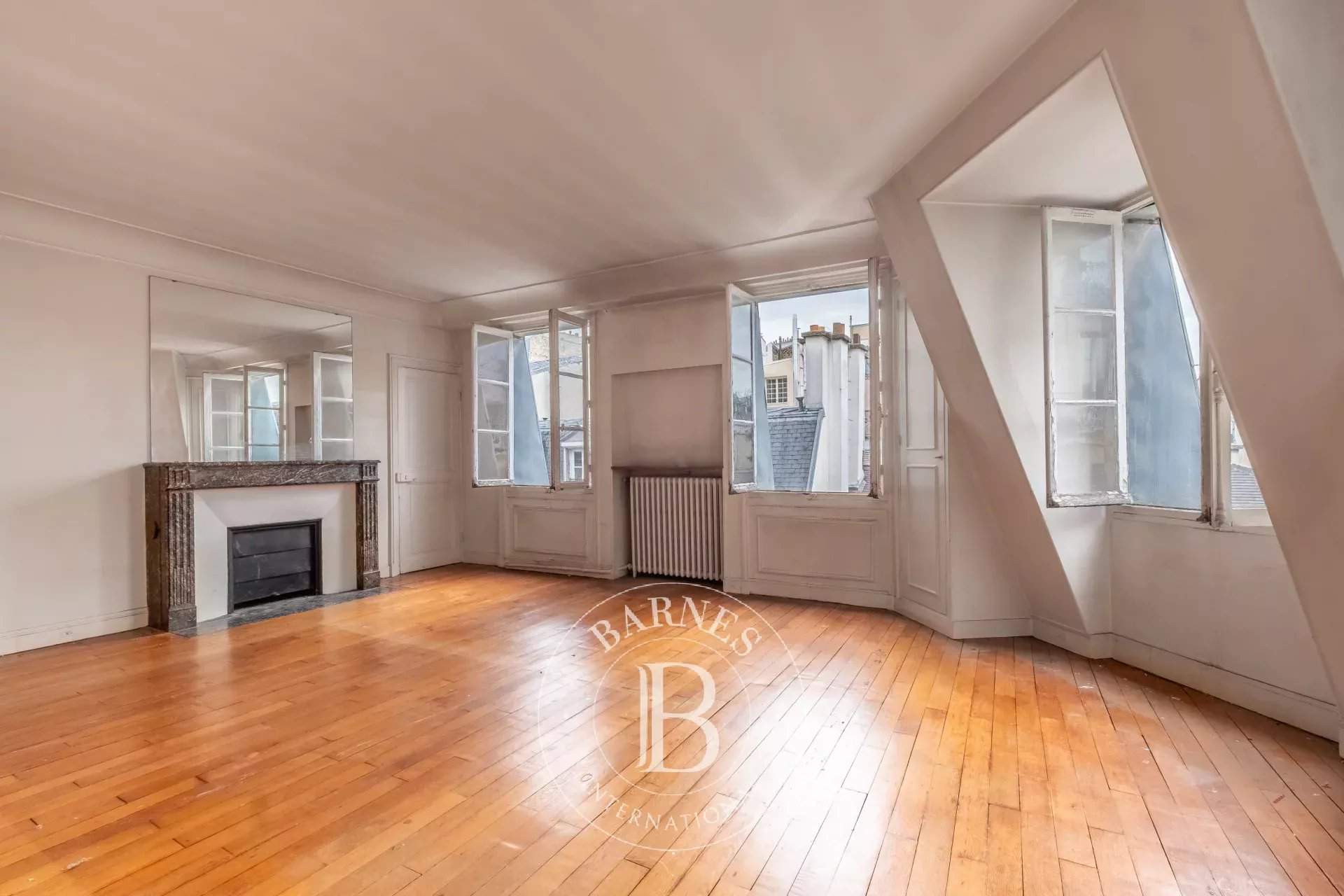 Paris  - Appartement 5 Pi&egrave;ces 3 Chambres - picture 2