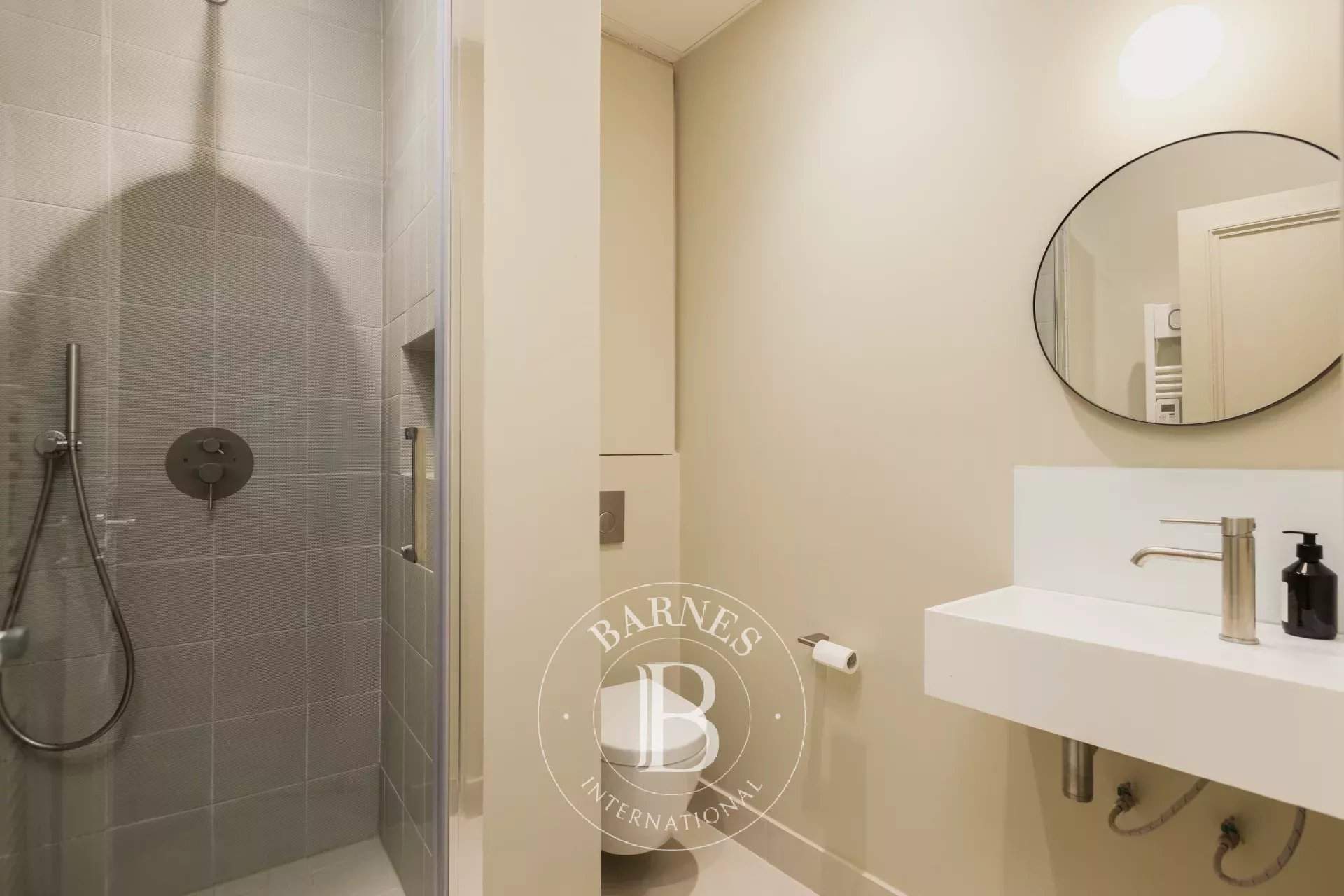 Paris  - Appartement 4 Pi&egrave;ces 2 Chambres - picture 11