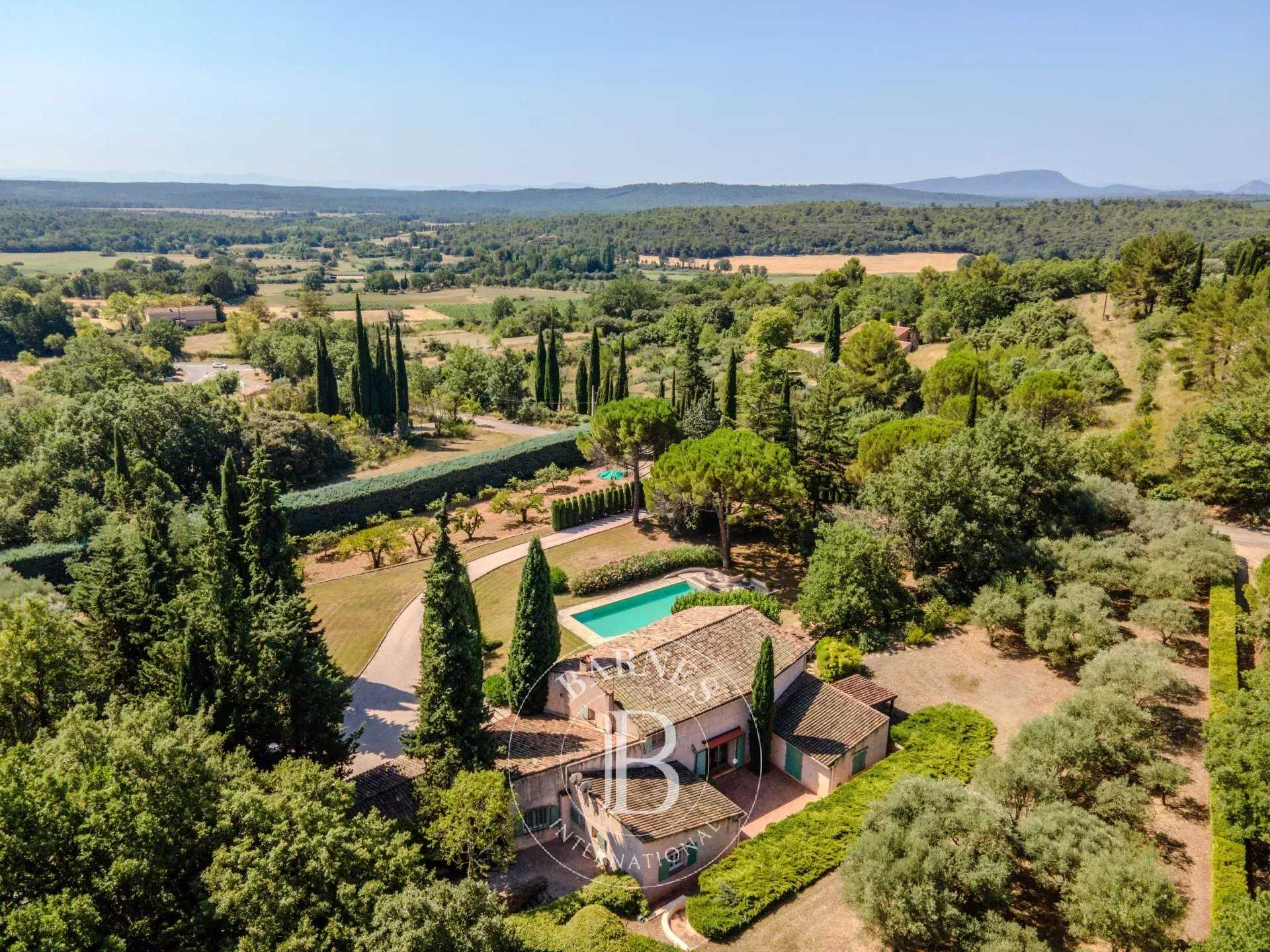 Moissac-Bellevue  - Property 4 Bedrooms