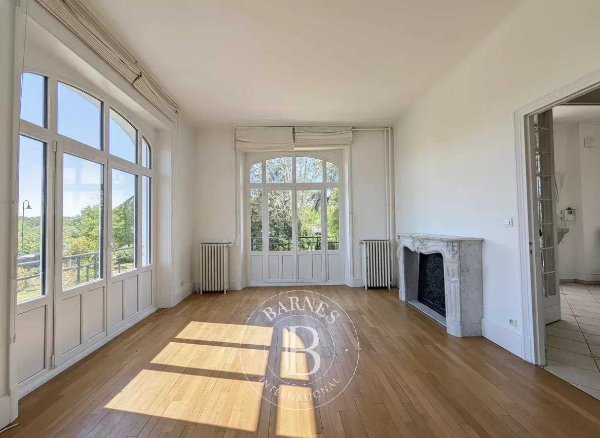 Épinal  - Maison 10 Pi&egrave;ces 4 Chambres