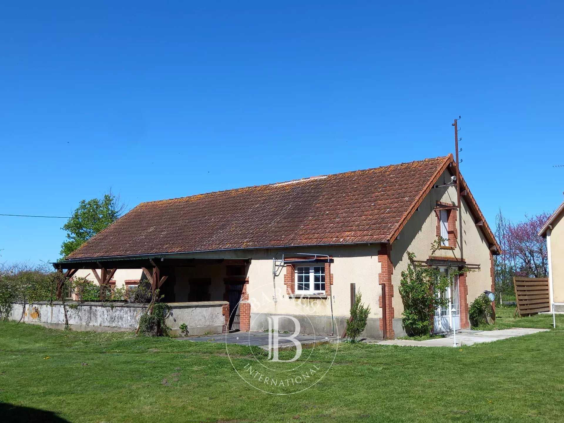 Montmorillon  - Domaine équestre 8 Pi&egrave;ces 5 Chambres