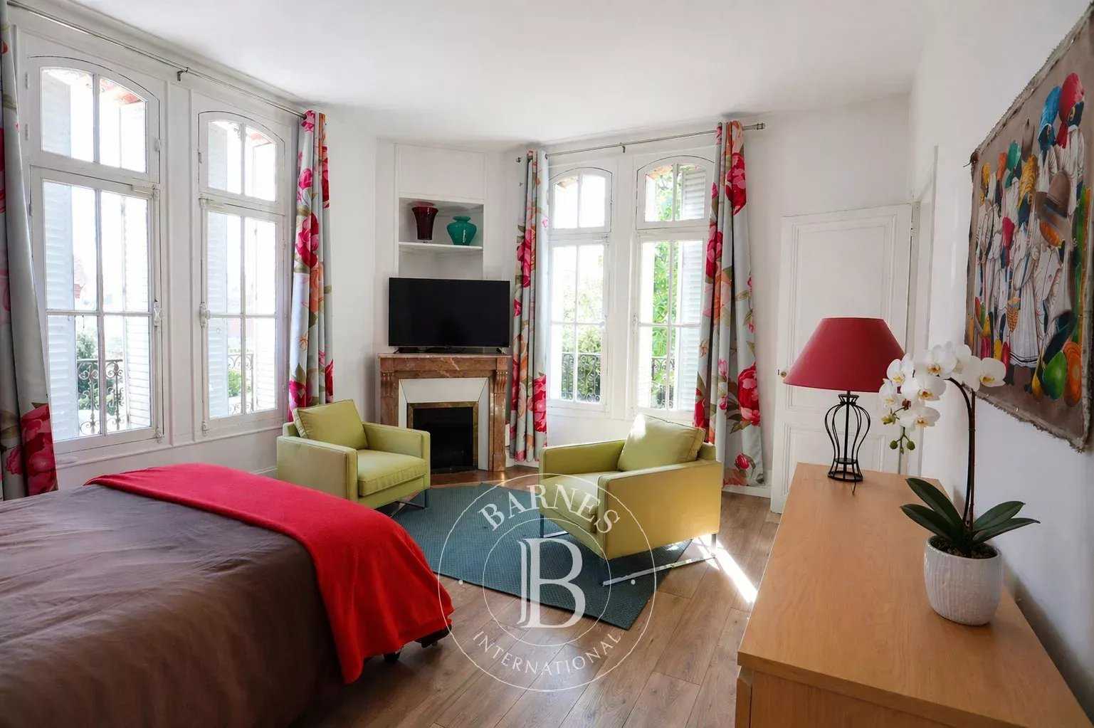 Gisors  - Maison 10 Pi&egrave;ces