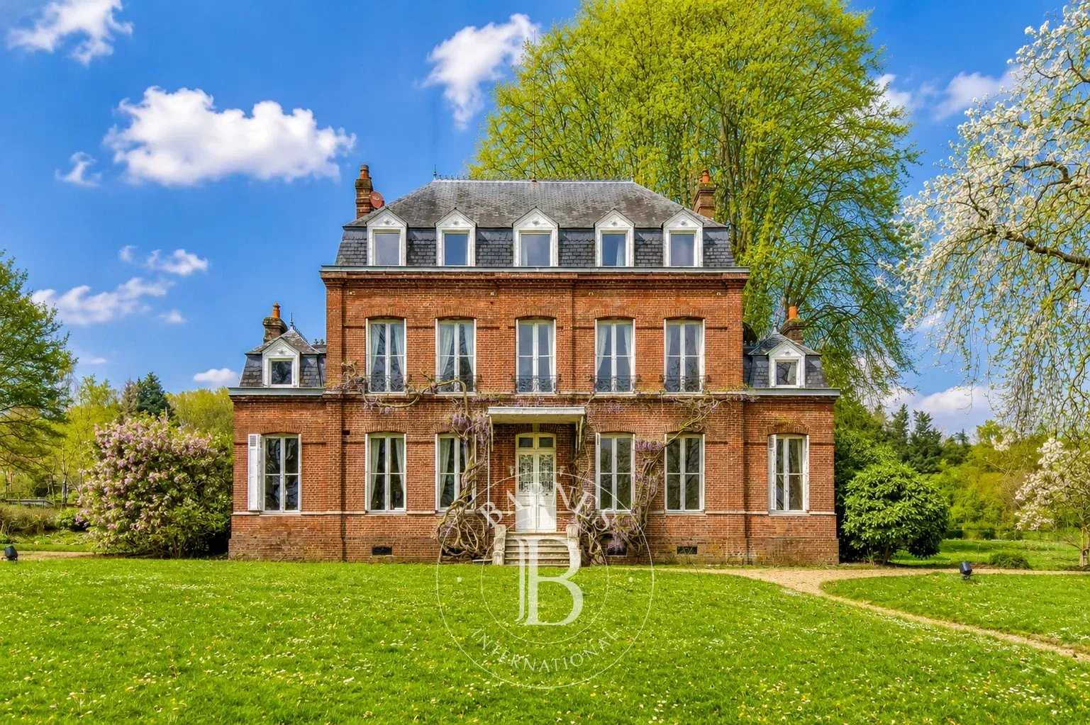 Ry  - Maison 9 Pi&egrave;ces 6 Chambres