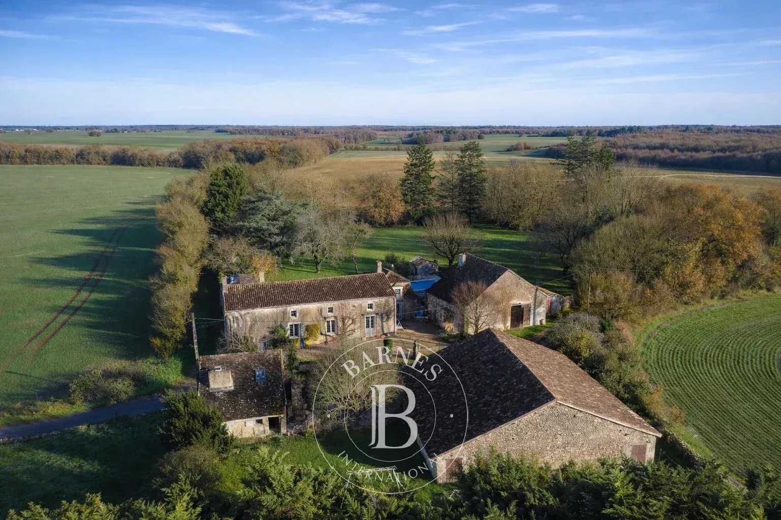 Saint-Savin  - Casa solariega 11 Cuartos 8 Habitaciones