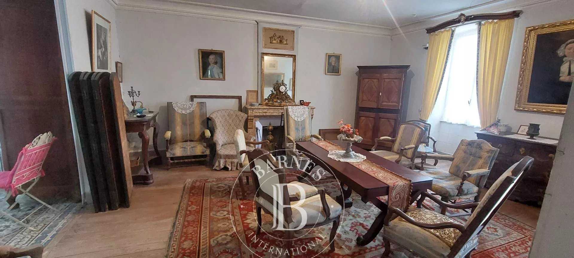 La Cavalerie  - Maison 11 Pi&egrave;ces 6 Chambres