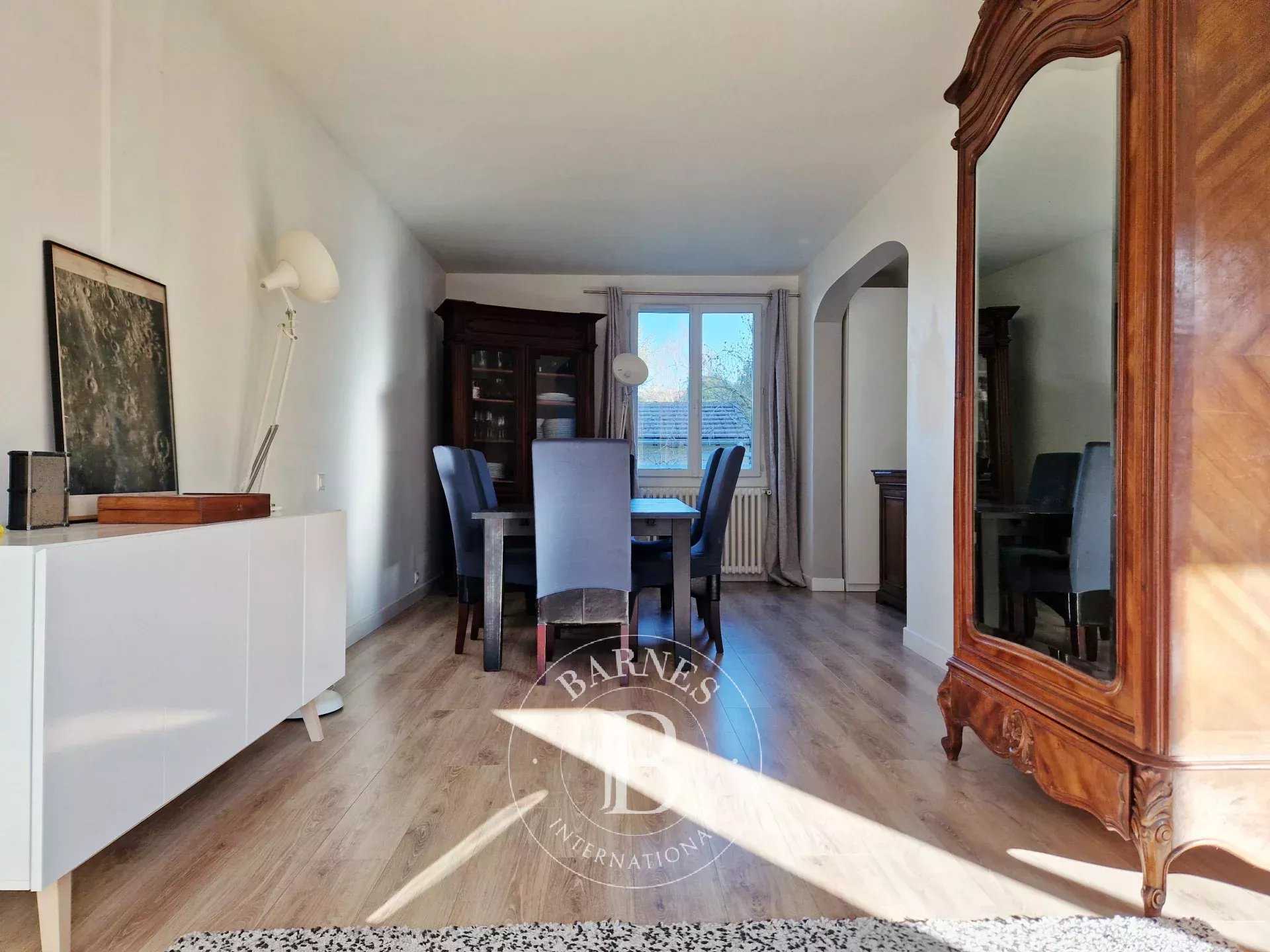 Soisy-sous-Montmorency  - Maison 8 Pi&egrave;ces 4 Chambres