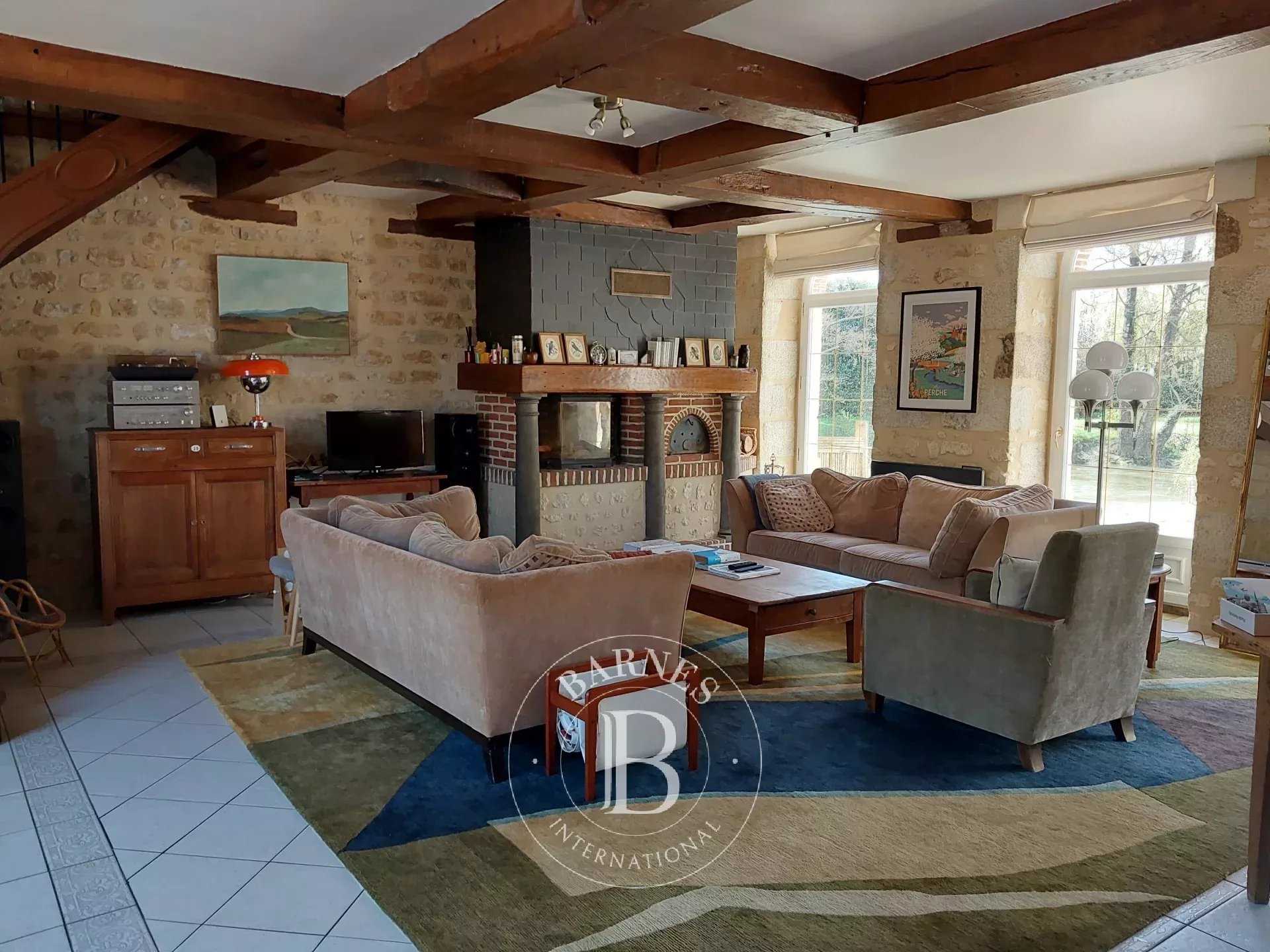 Mortagne-au-Perche  - Moulin 13 Pi&egrave;ces 9 Chambres