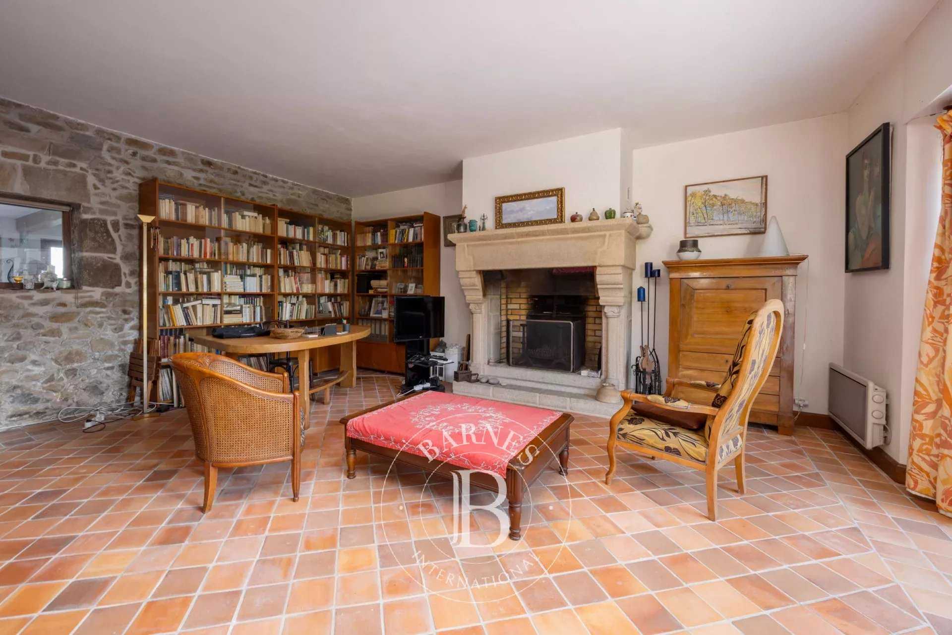 Matignon  - Maison 6 Pièces 4 Chambres