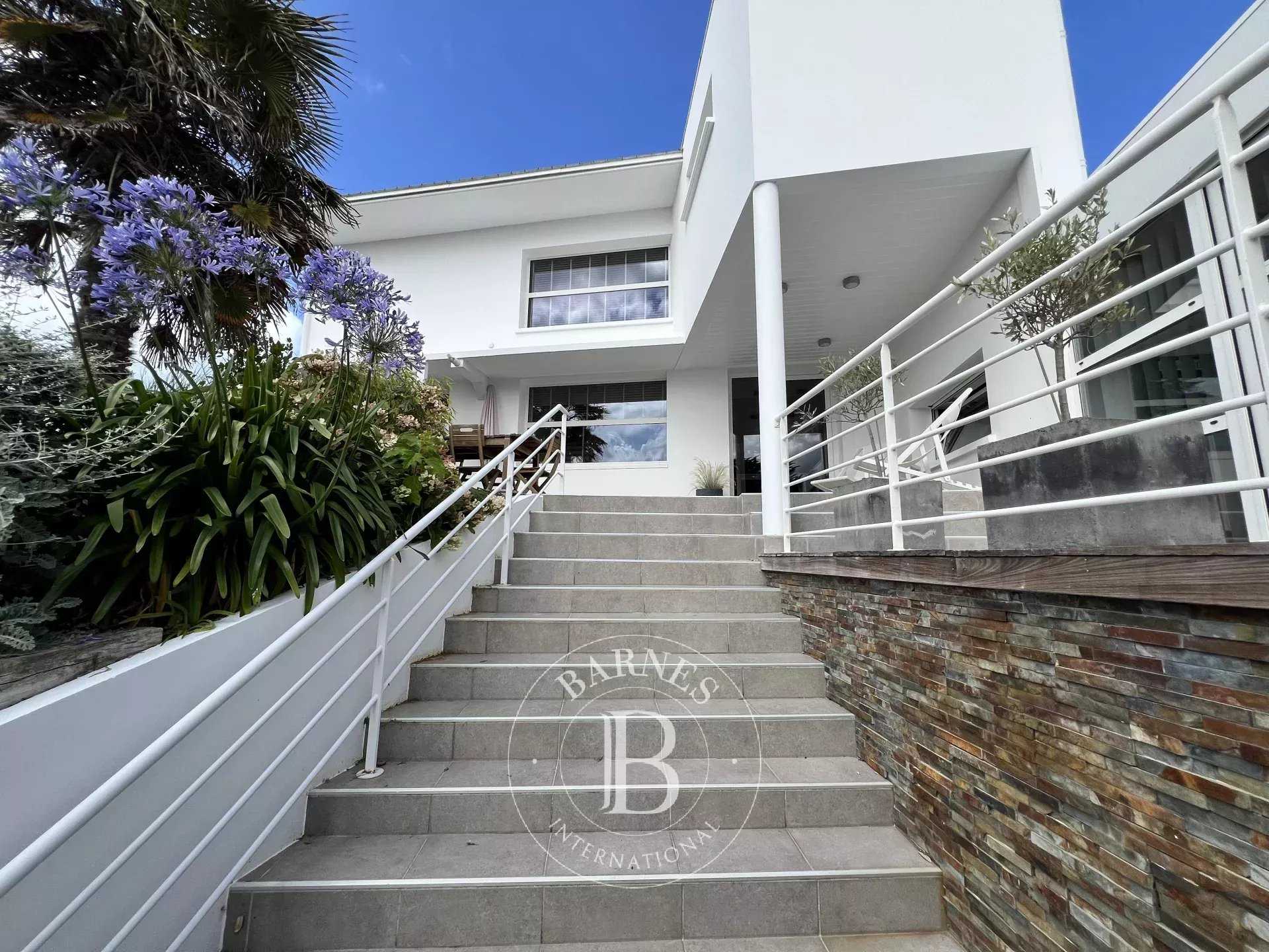 Granville  - House 4 Bedrooms