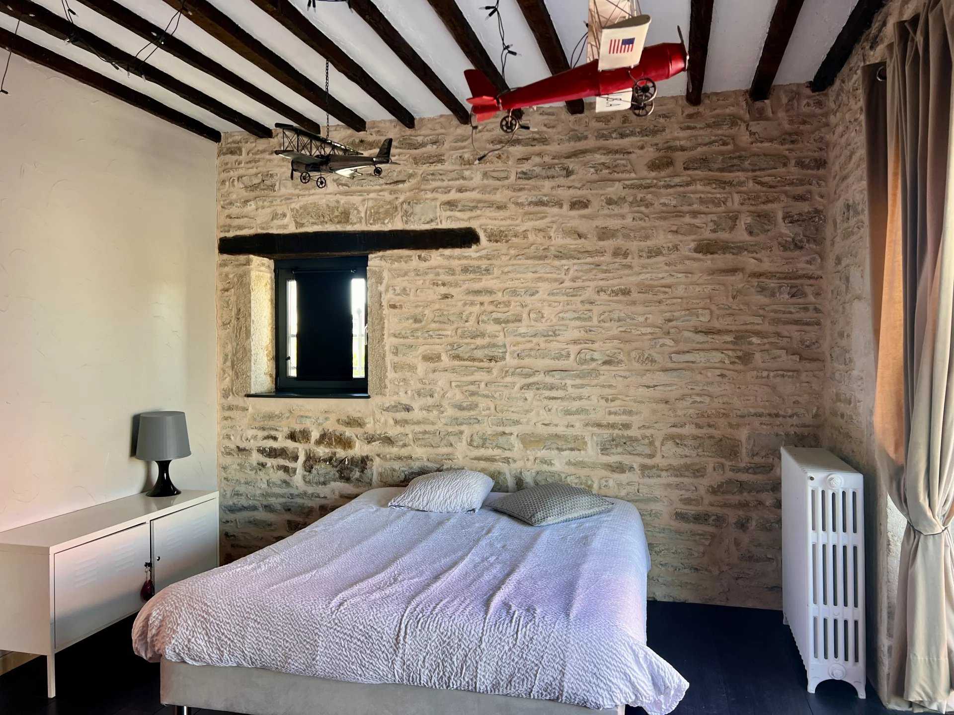 Beaune  - Maison 20 Pi&egrave;ces 8 Chambres