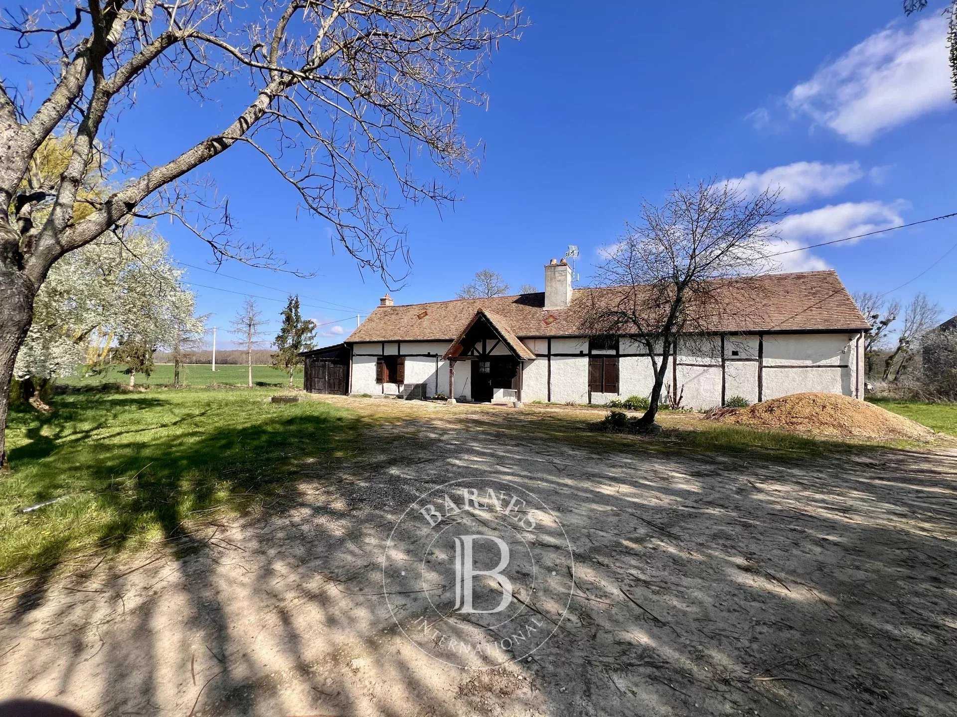 Beaune  - Property 4 Bedrooms