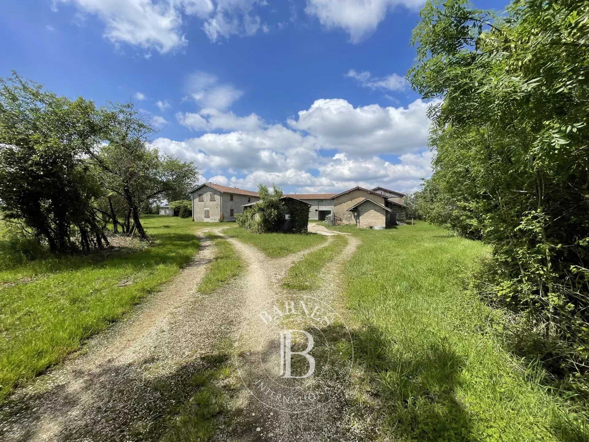 Villars-les-Dombes  - Propriété 