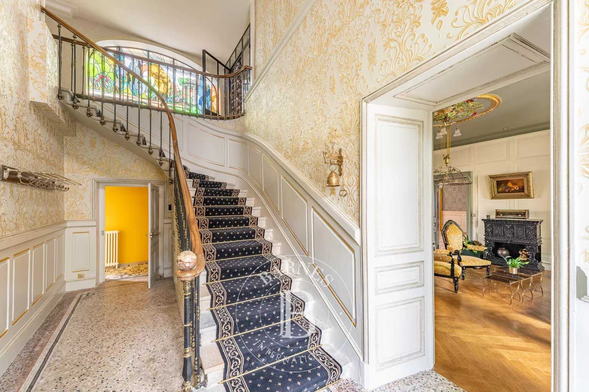 Maubec  - Bed and breakfast 6 Bedrooms