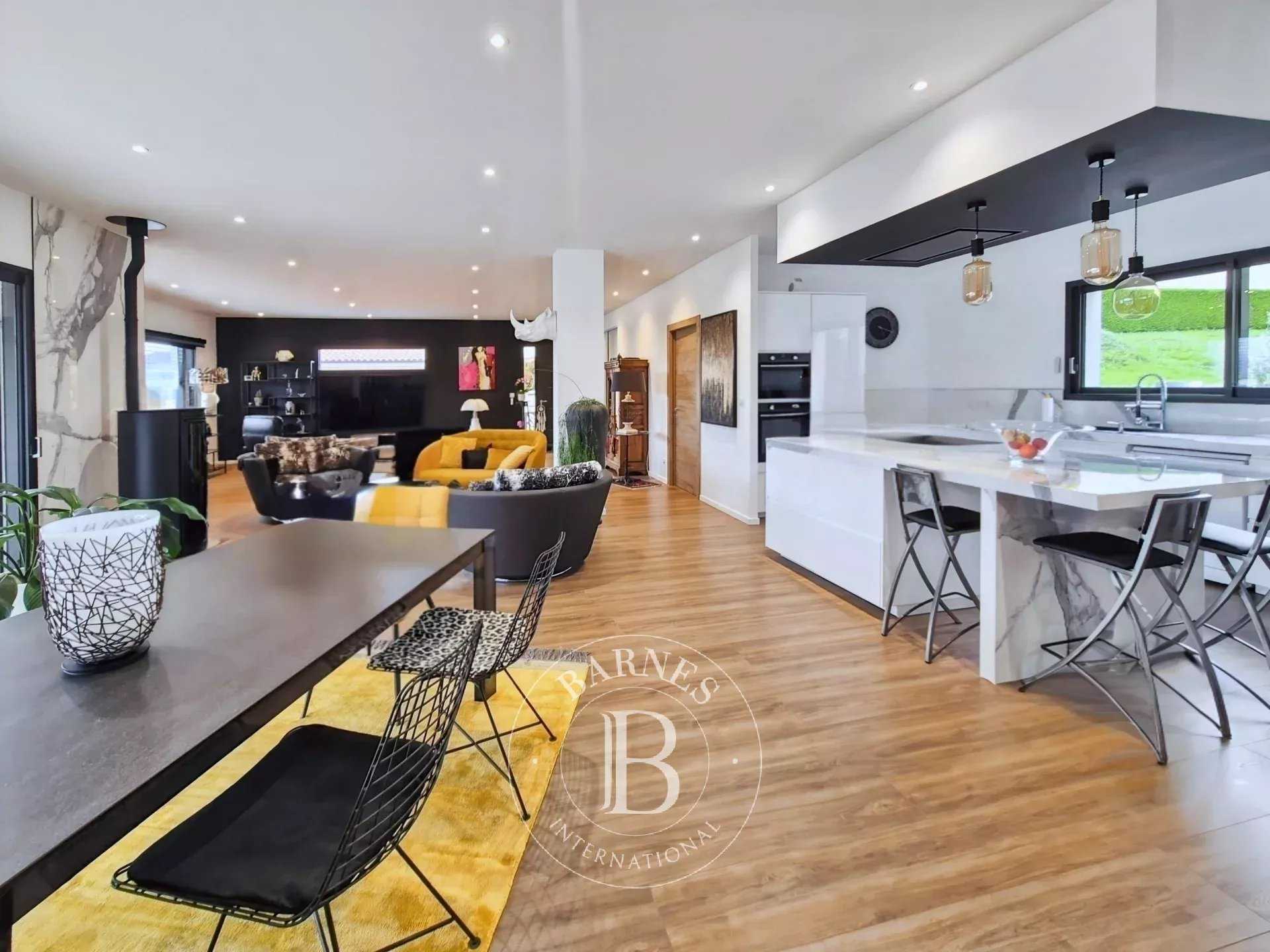 Veyre-Monton  - Casa 7 Cuartos 5 Habitaciones