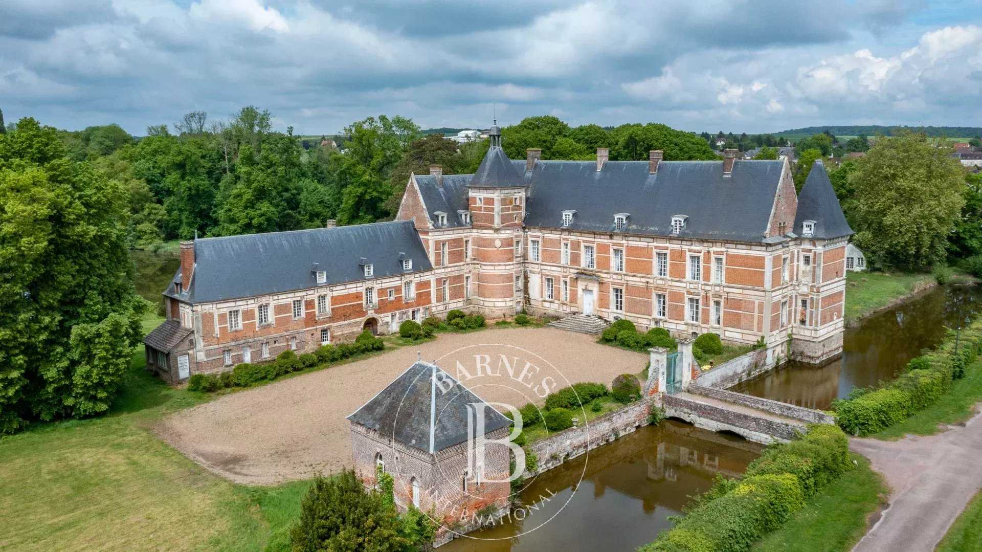 Troissereux  - Château 