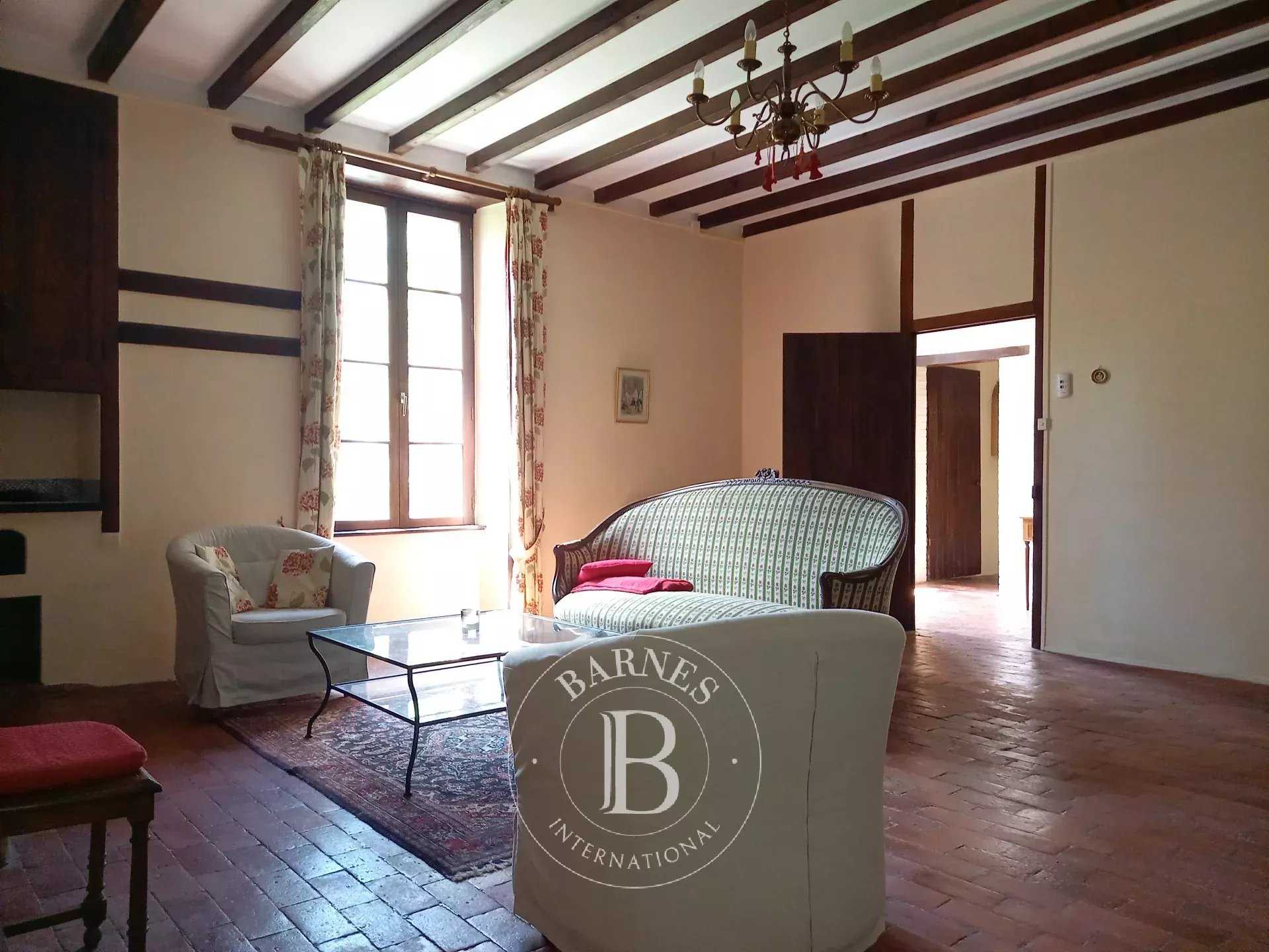 Pouzauges  - House 8 Bedrooms