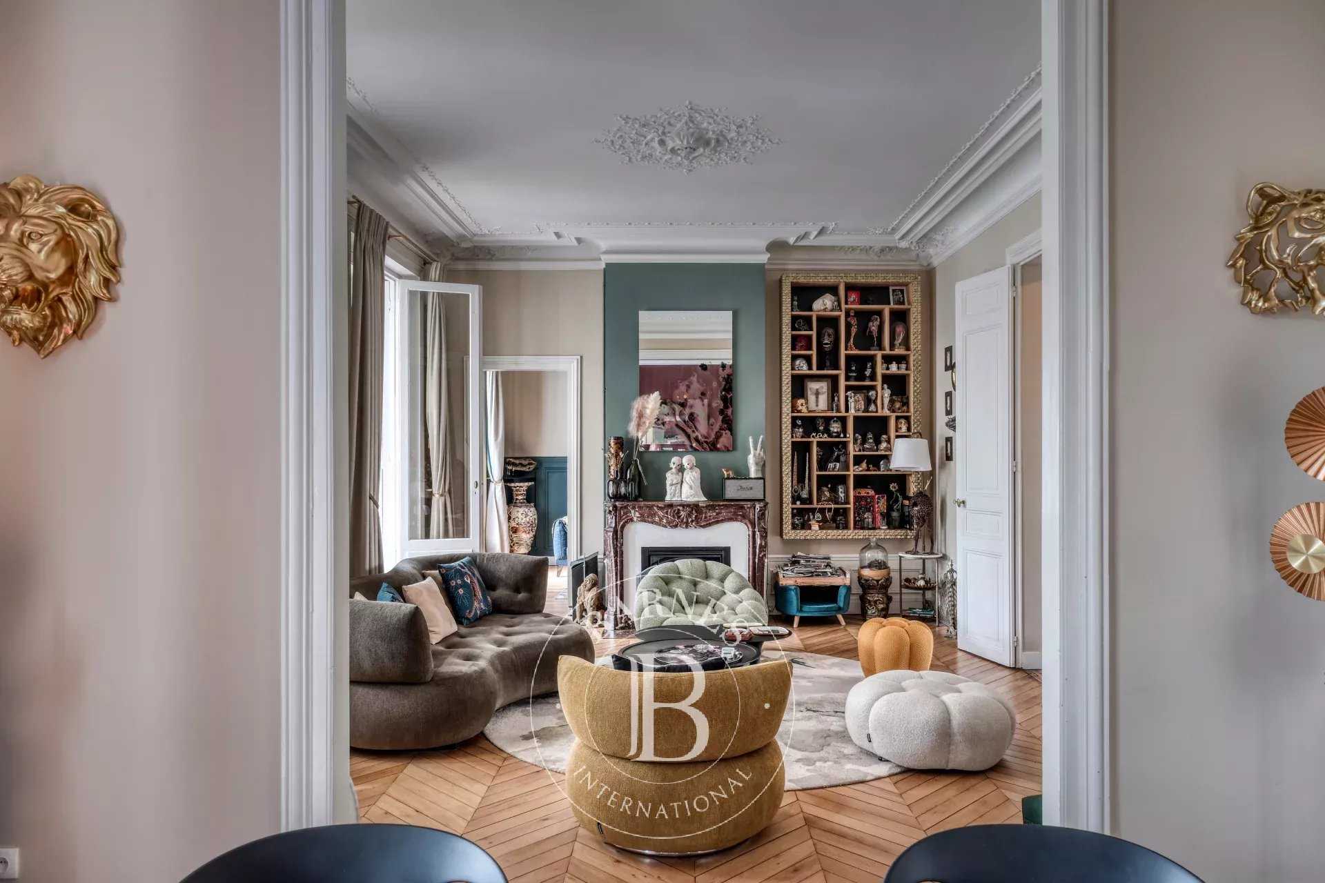 Fontainebleau  - Mansion 7 Bedrooms