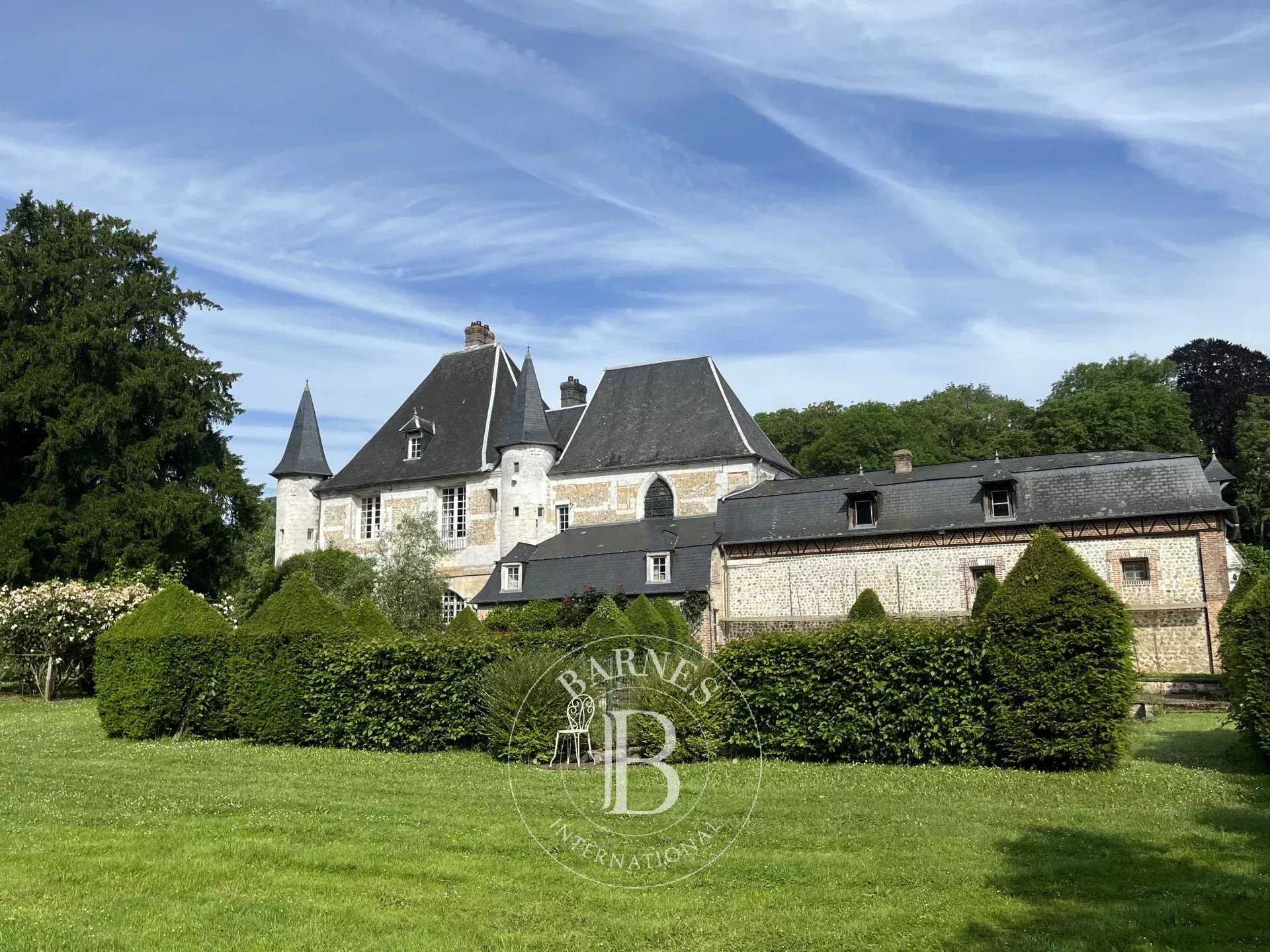 Pont-Audemer  - Château 34 Pièces 13 Chambres