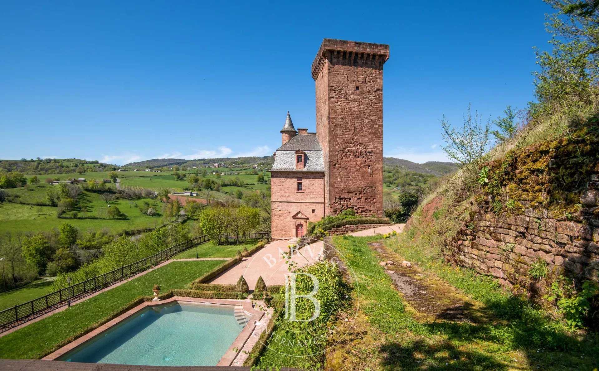 Rodez  - Château 12 Pi&egrave;ces 6 Chambres