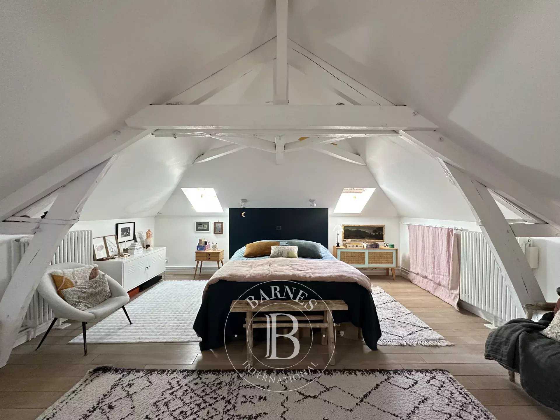 Compiègne  - House 6 Bedrooms