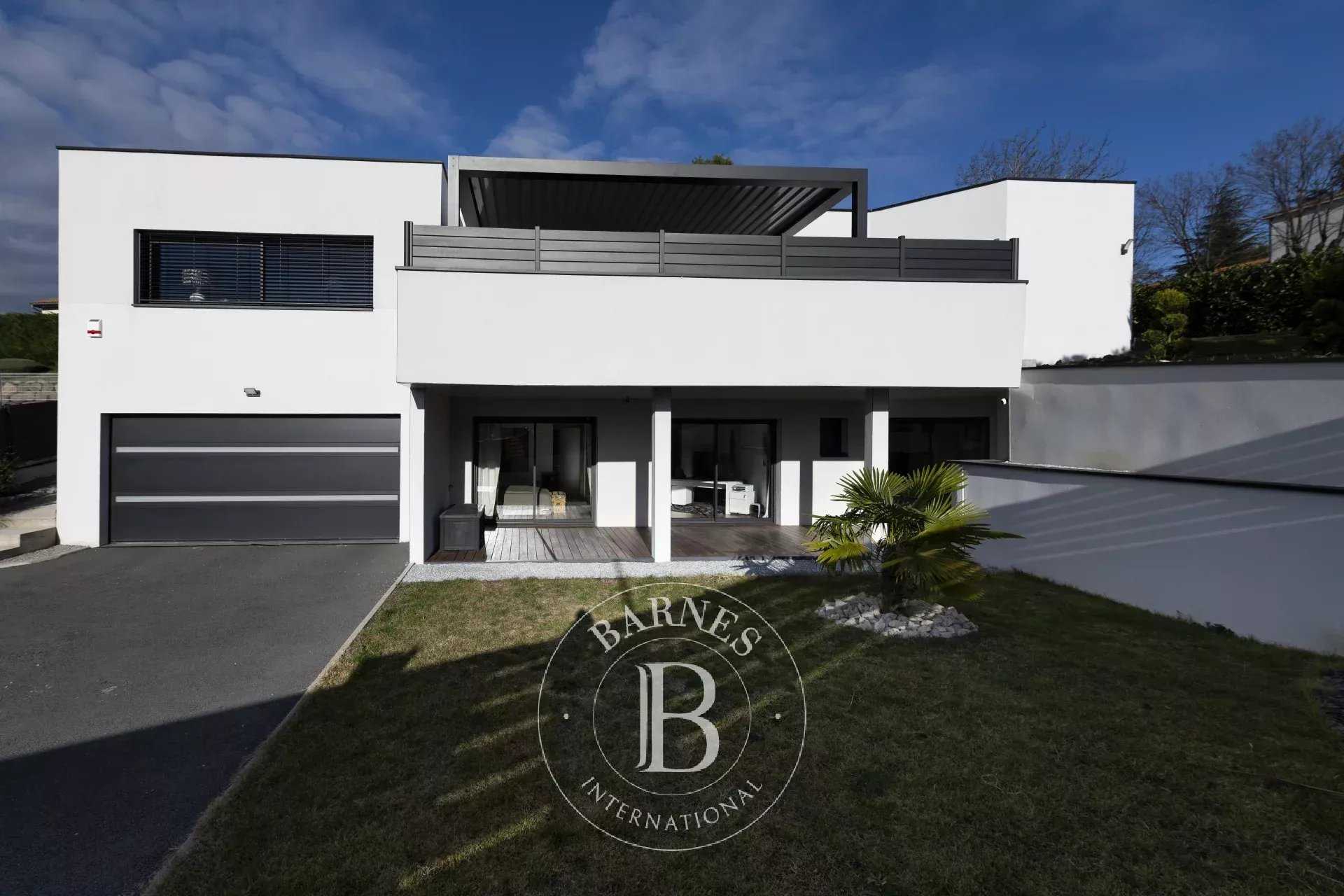 Veyre-Monton  - Casa 7 Cuartos 5 Habitaciones