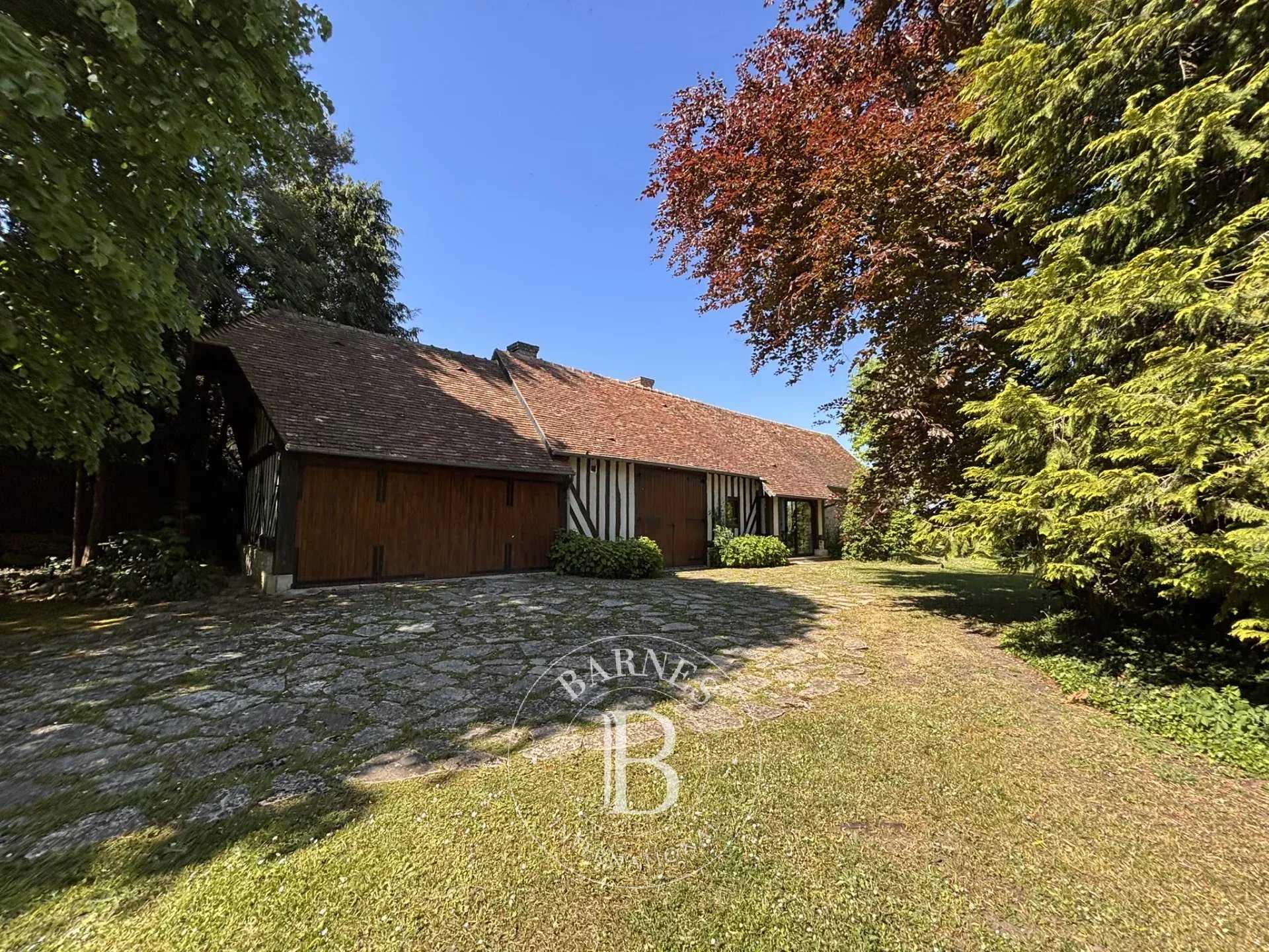 Saint-Julien-le-Faucon  - Maison 7 Pi&egrave;ces 4 Chambres