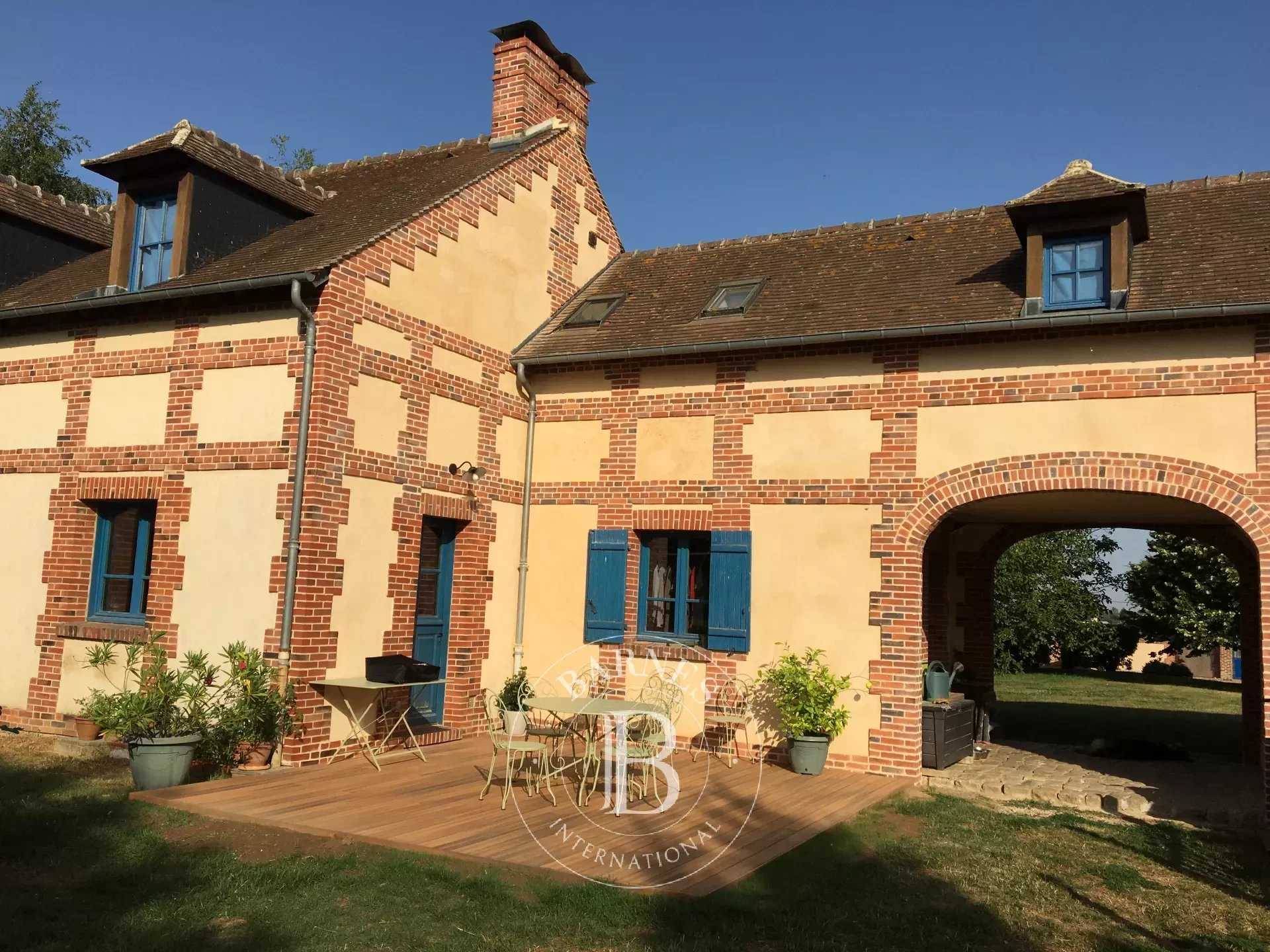 Ons-en-Bray  - Equestrian estate 4 Bedrooms