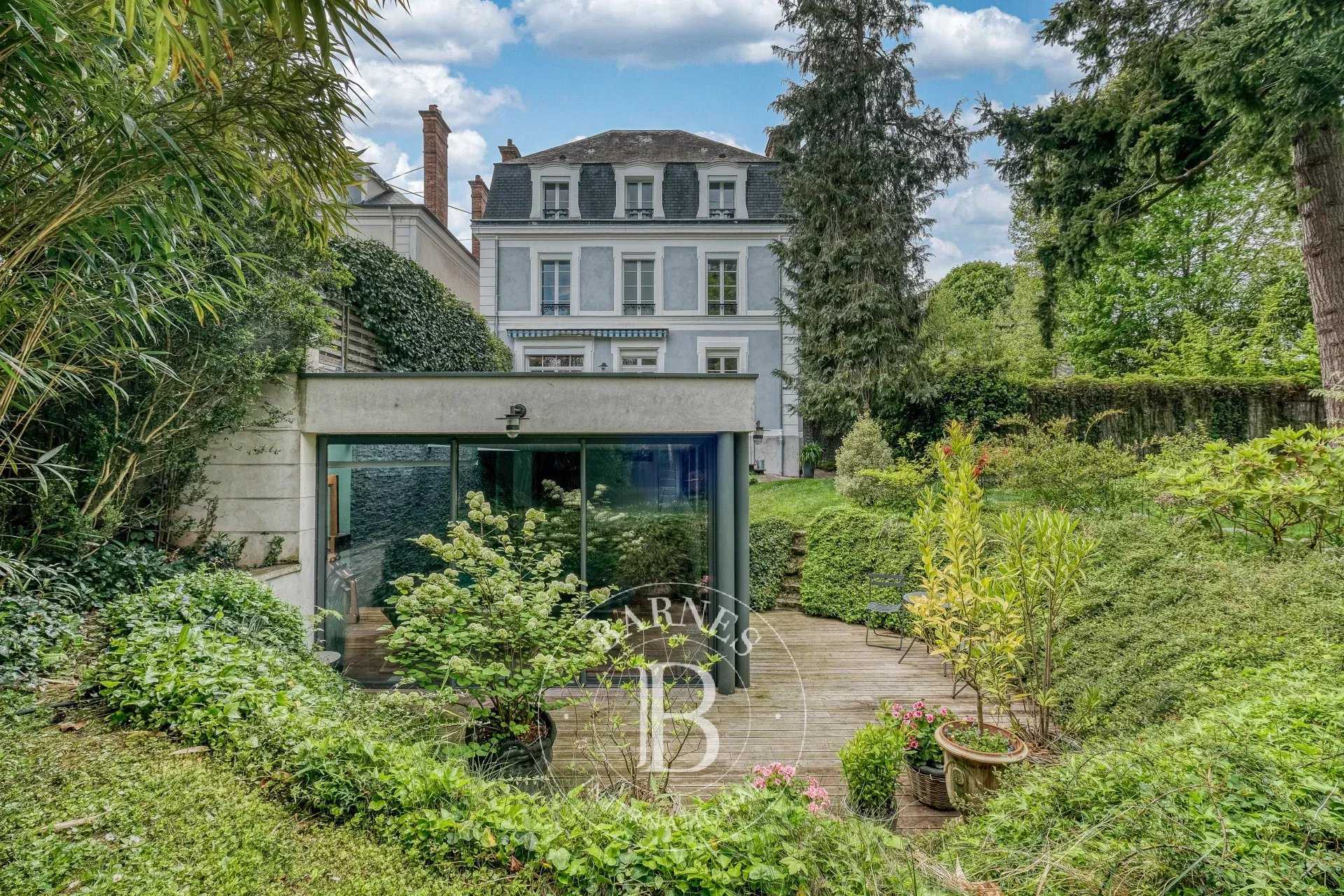 Fontainebleau  - Maison de ville 10 Pi&egrave;ces 7 Chambres