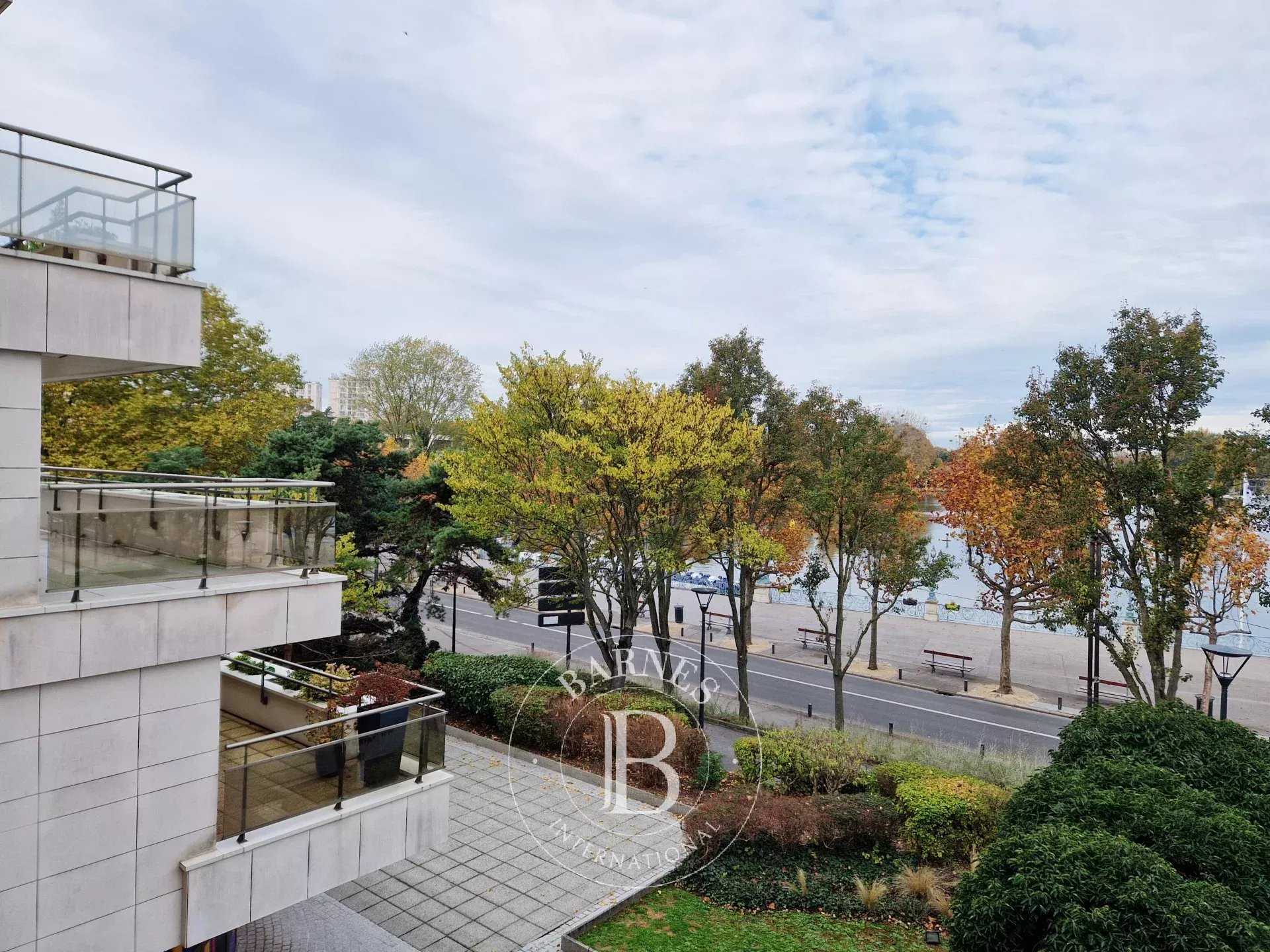 Enghien-les-Bains  - Apartment 4 Bedrooms