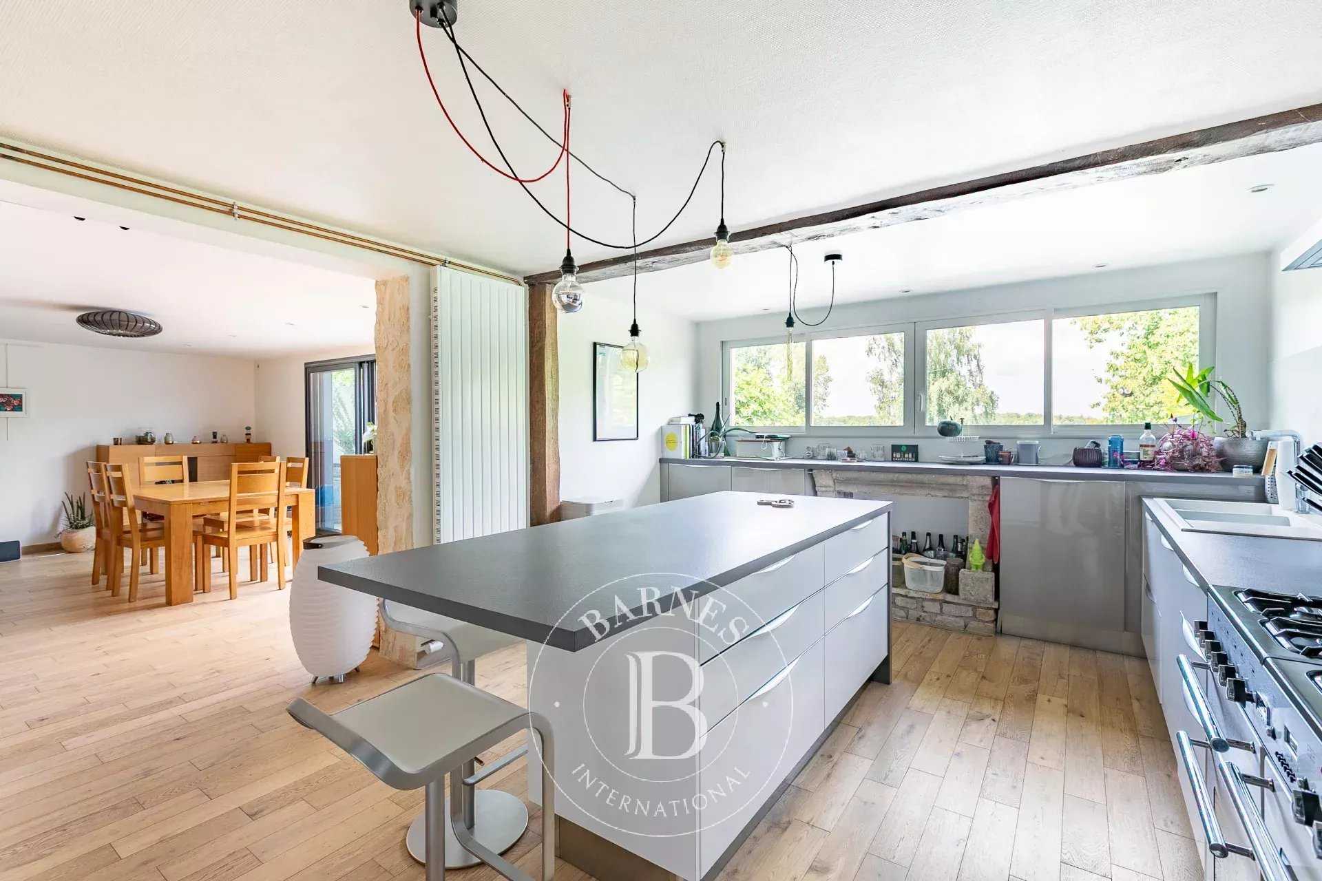 Saint-Sauveur  - Maison 5 Pi&egrave;ces 3 Chambres