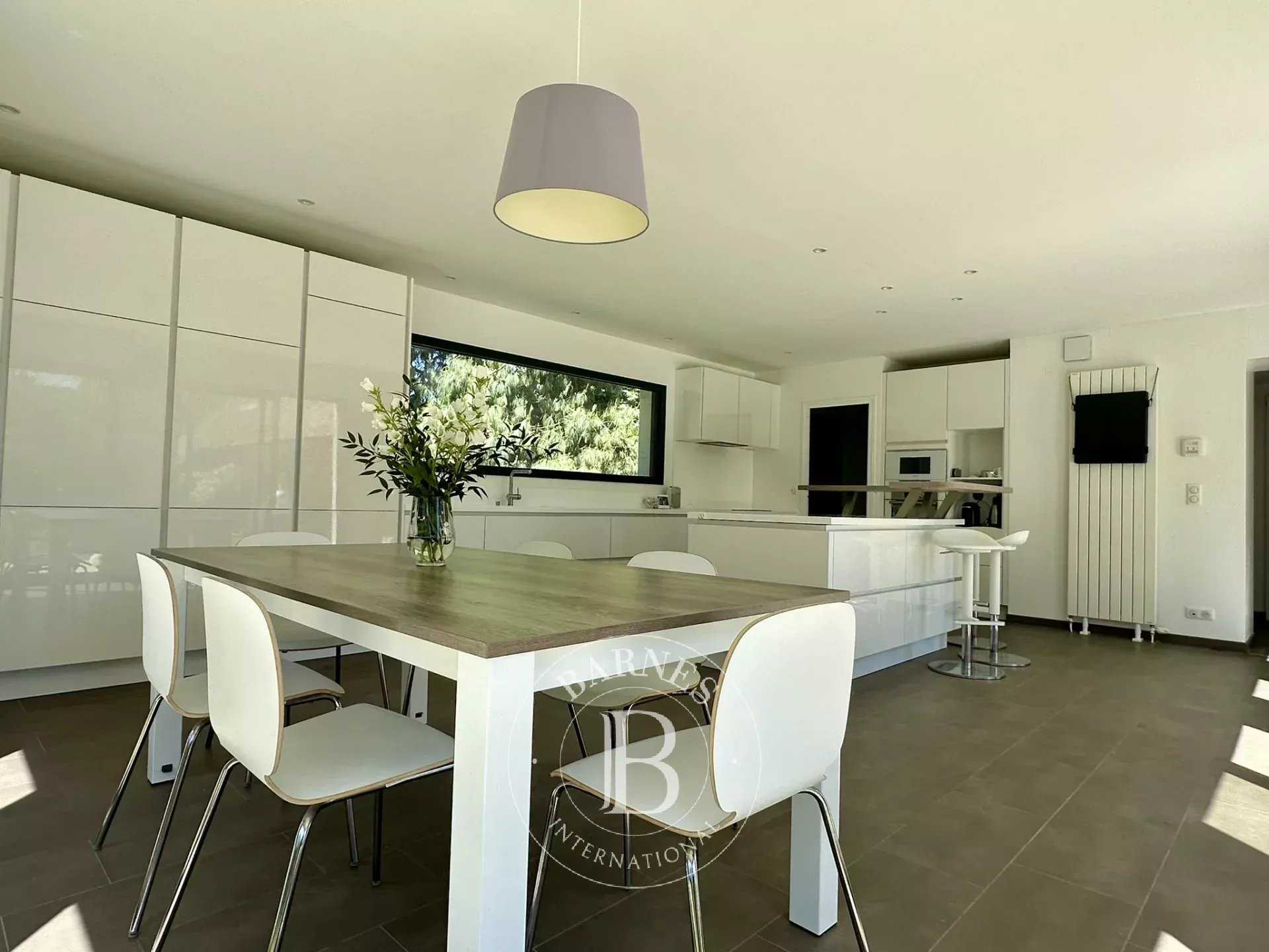 Boullay-les-Troux  - Maison 6 Pi&egrave;ces 4 Chambres