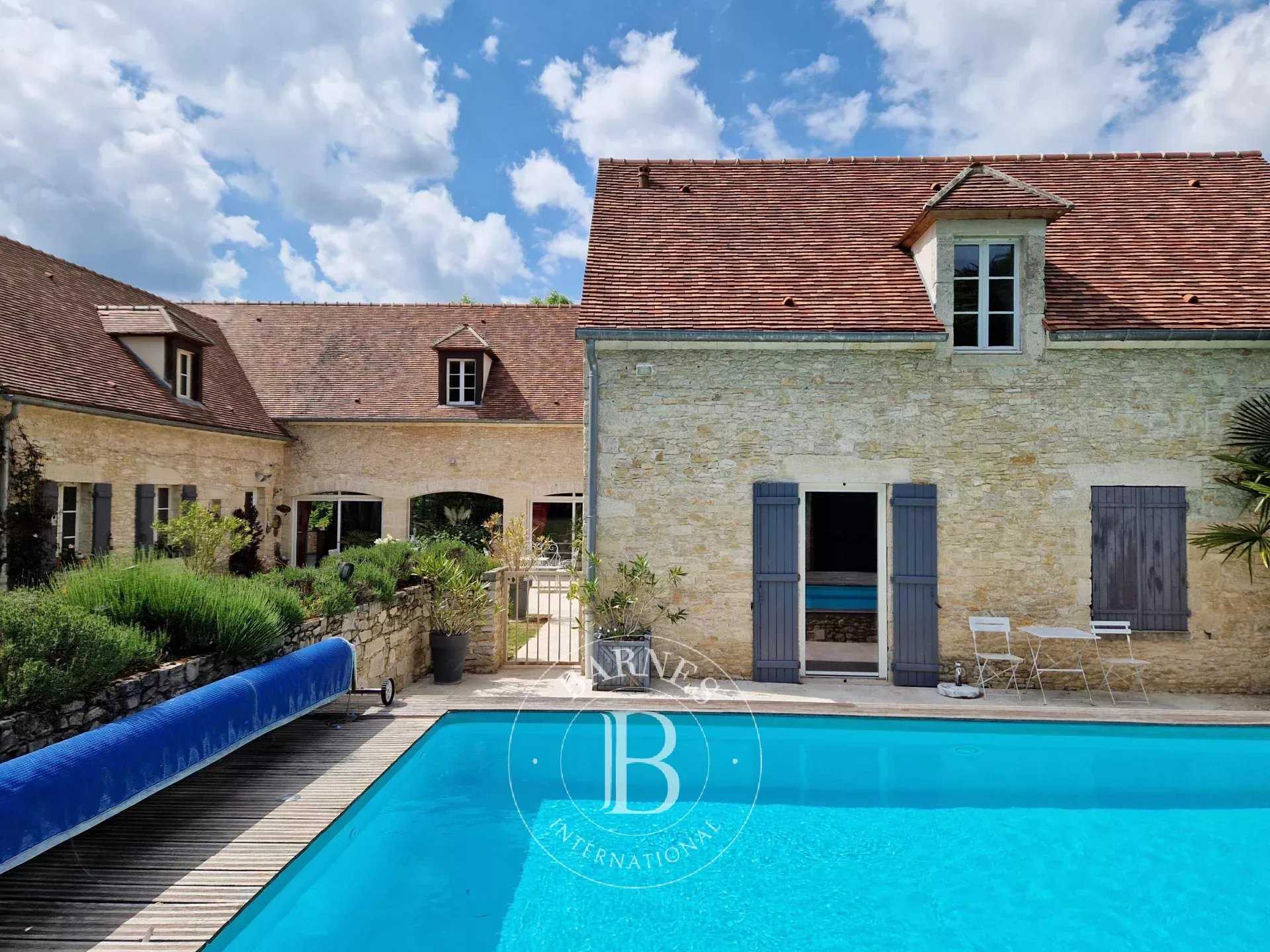 Vienne-en-Arthies  - House 7 Bedrooms