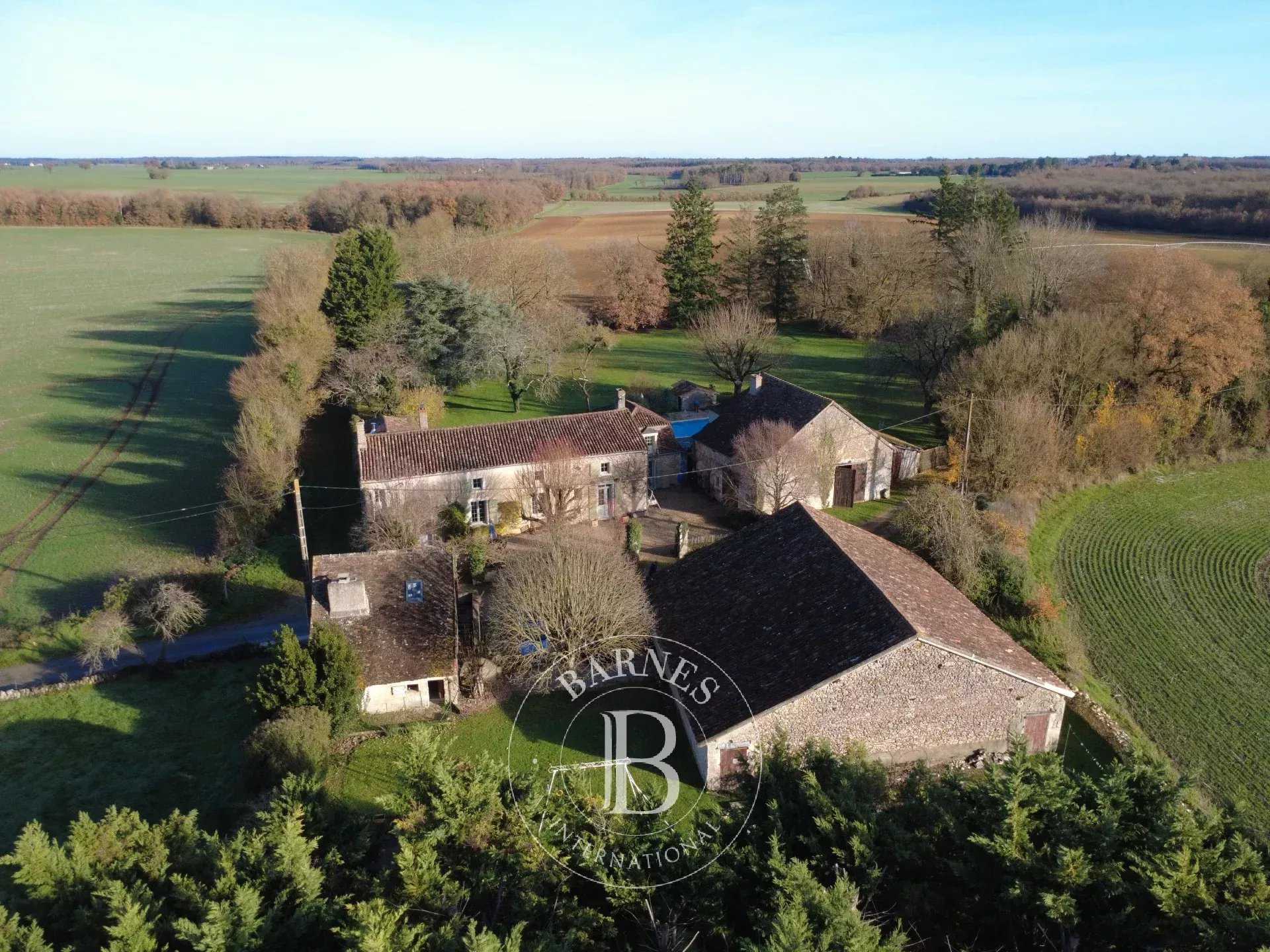 Saint-Savin  - House 8 Bedrooms