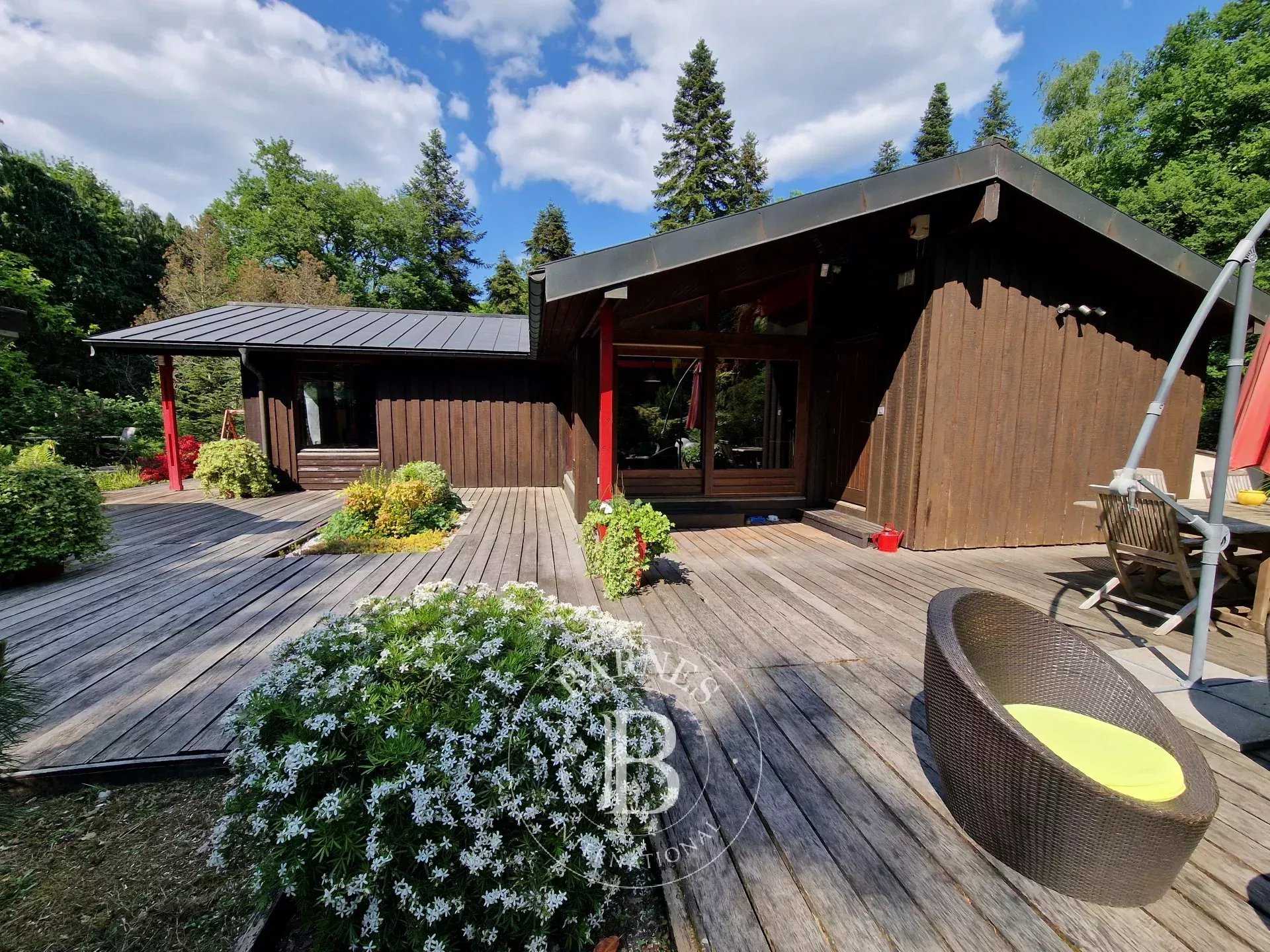 Senlisse  - Maison 10 Pi&egrave;ces 4 Chambres