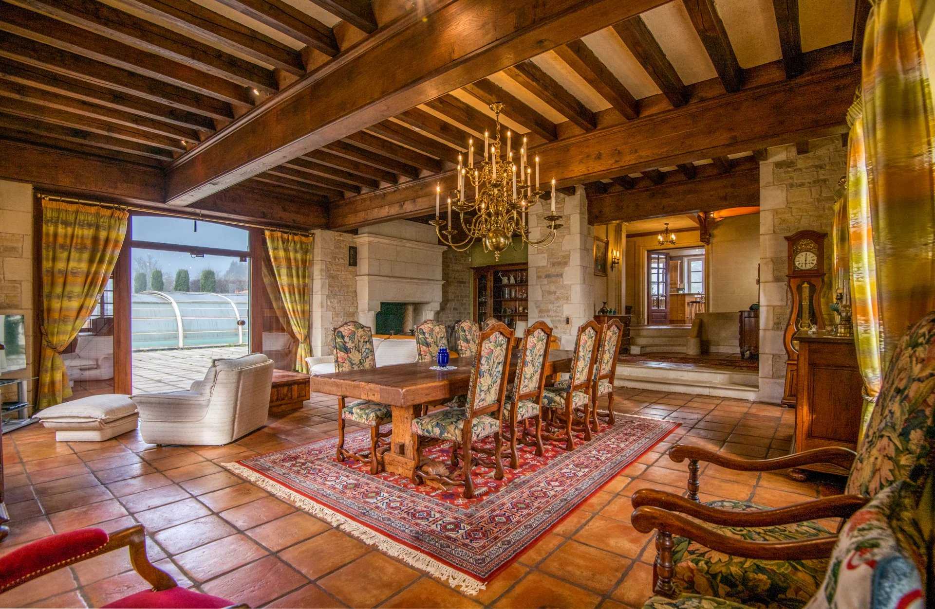 Cahors  - Château 12 Pi&egrave;ces 7 Chambres