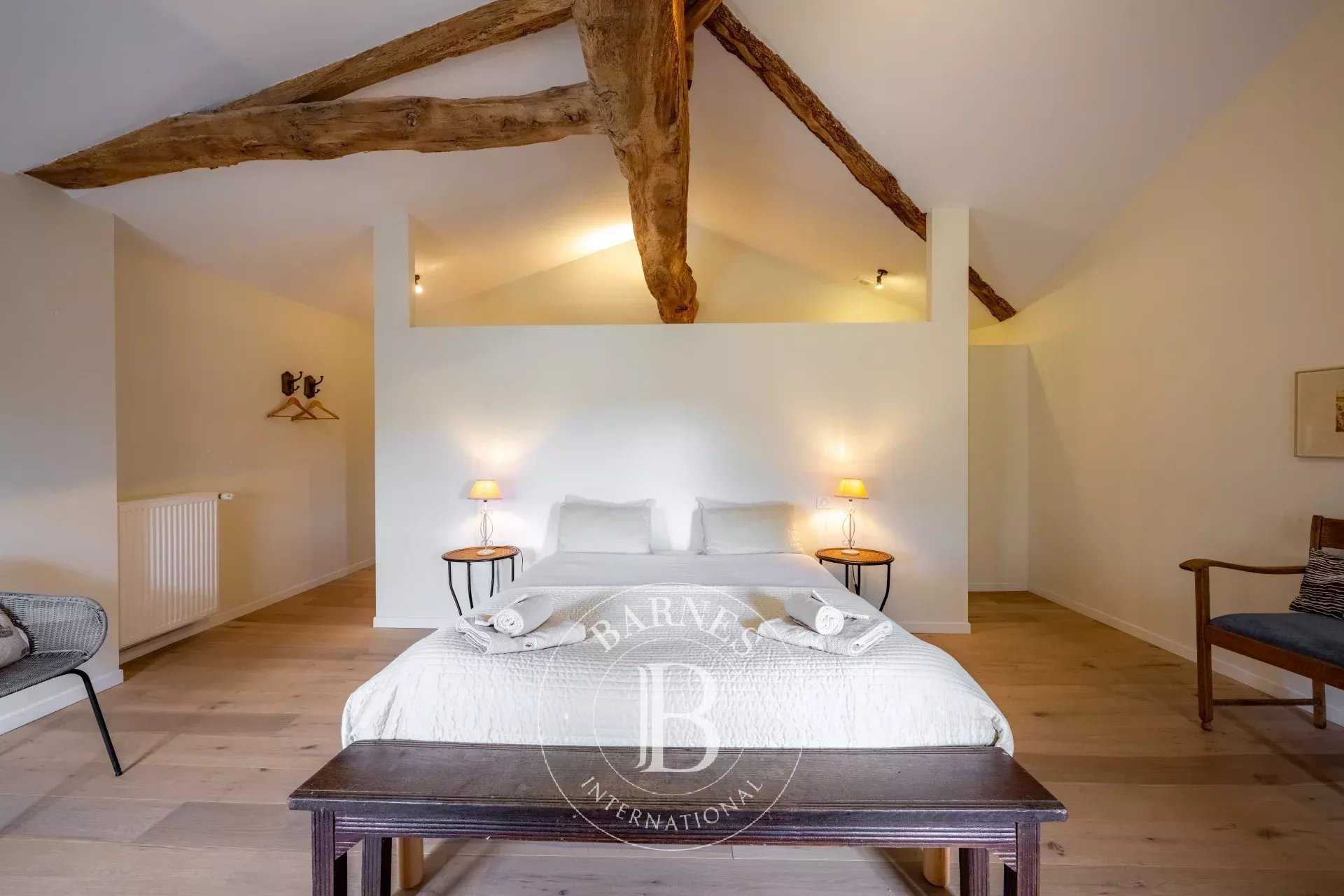 Moulidars  - Property 