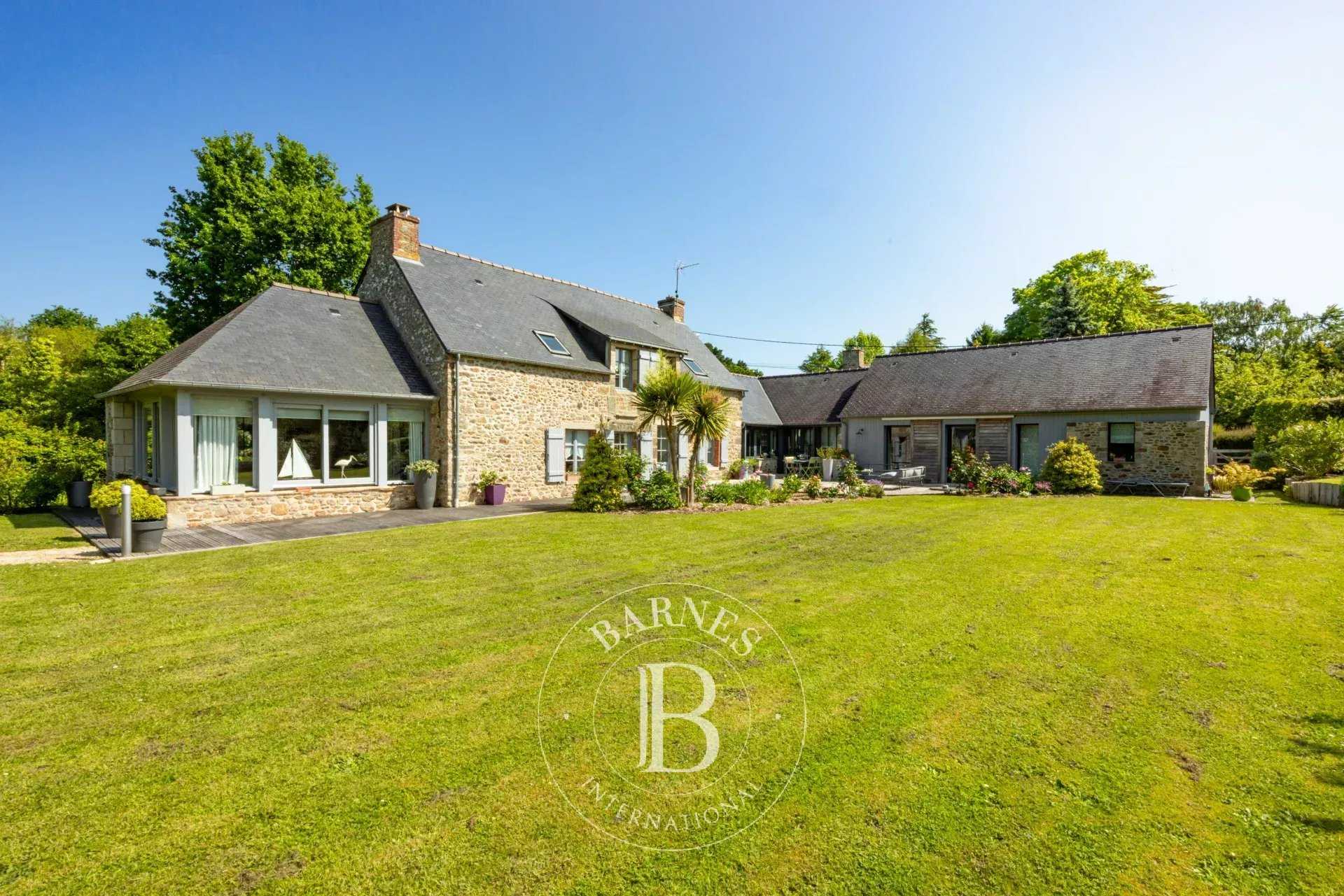 Saint-Briac-sur-Mer  - House 