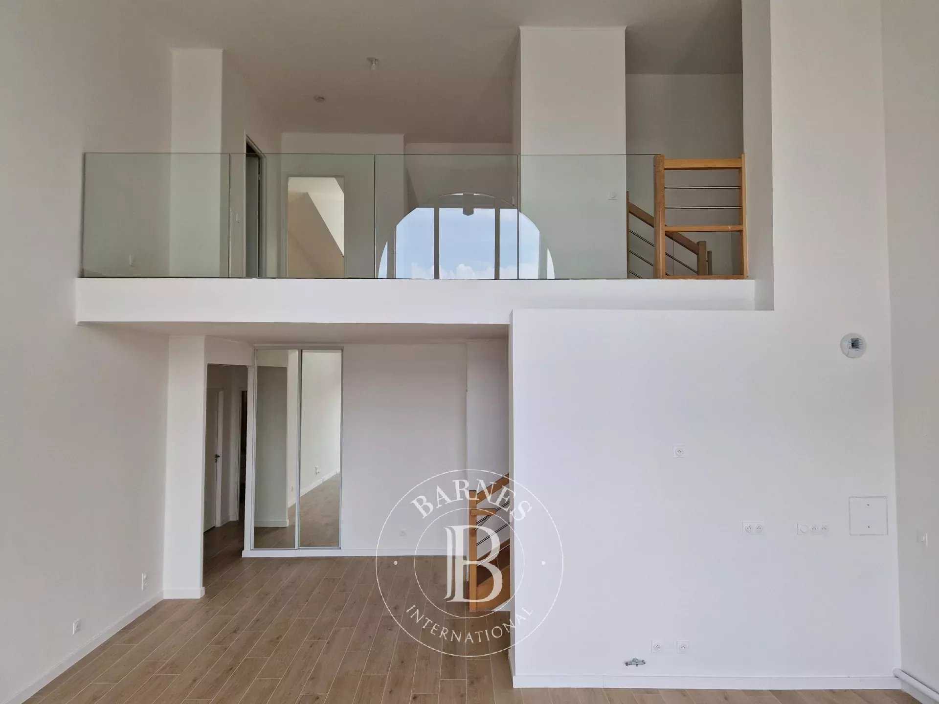 Cormeilles-en-Parisis  - Duplex 5 Pi&egrave;ces 4 Chambres
