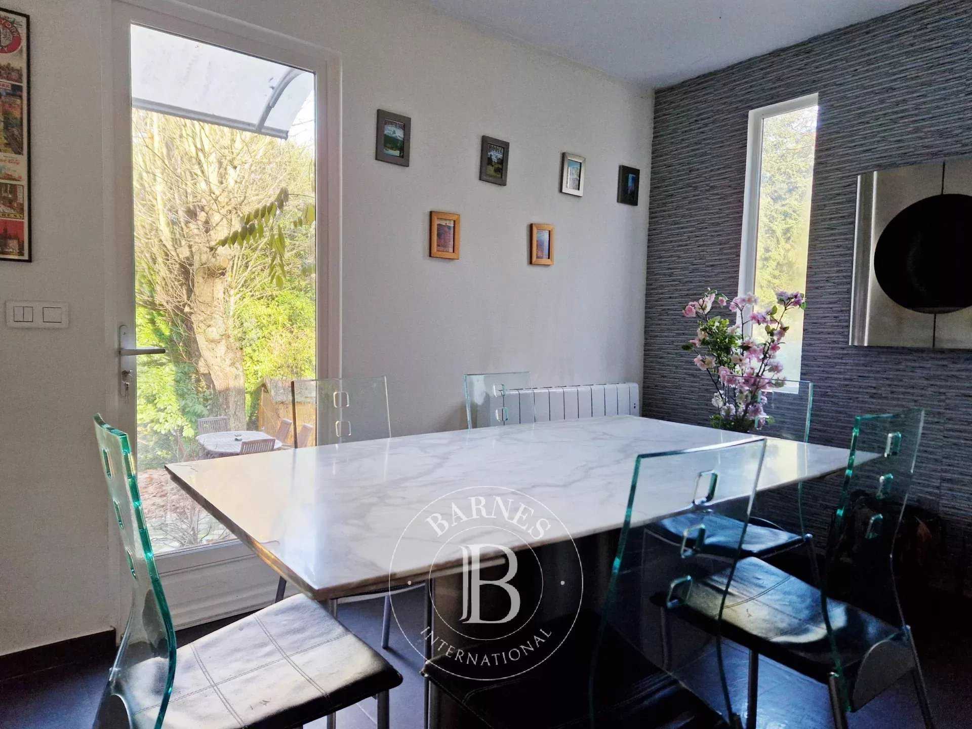 Montmorency  - Maison 11 Pi&egrave;ces 6 Chambres