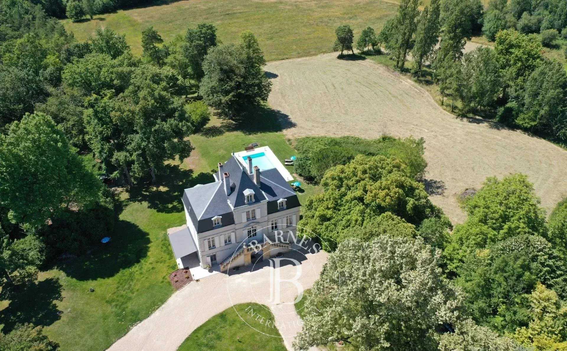 Monbazillac  - Manoir 9 Pi&egrave;ces 5 Chambres
