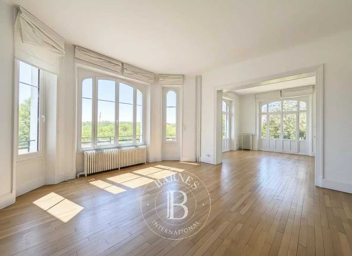 Épinal  - Maison 10 Pi&egrave;ces 4 Chambres