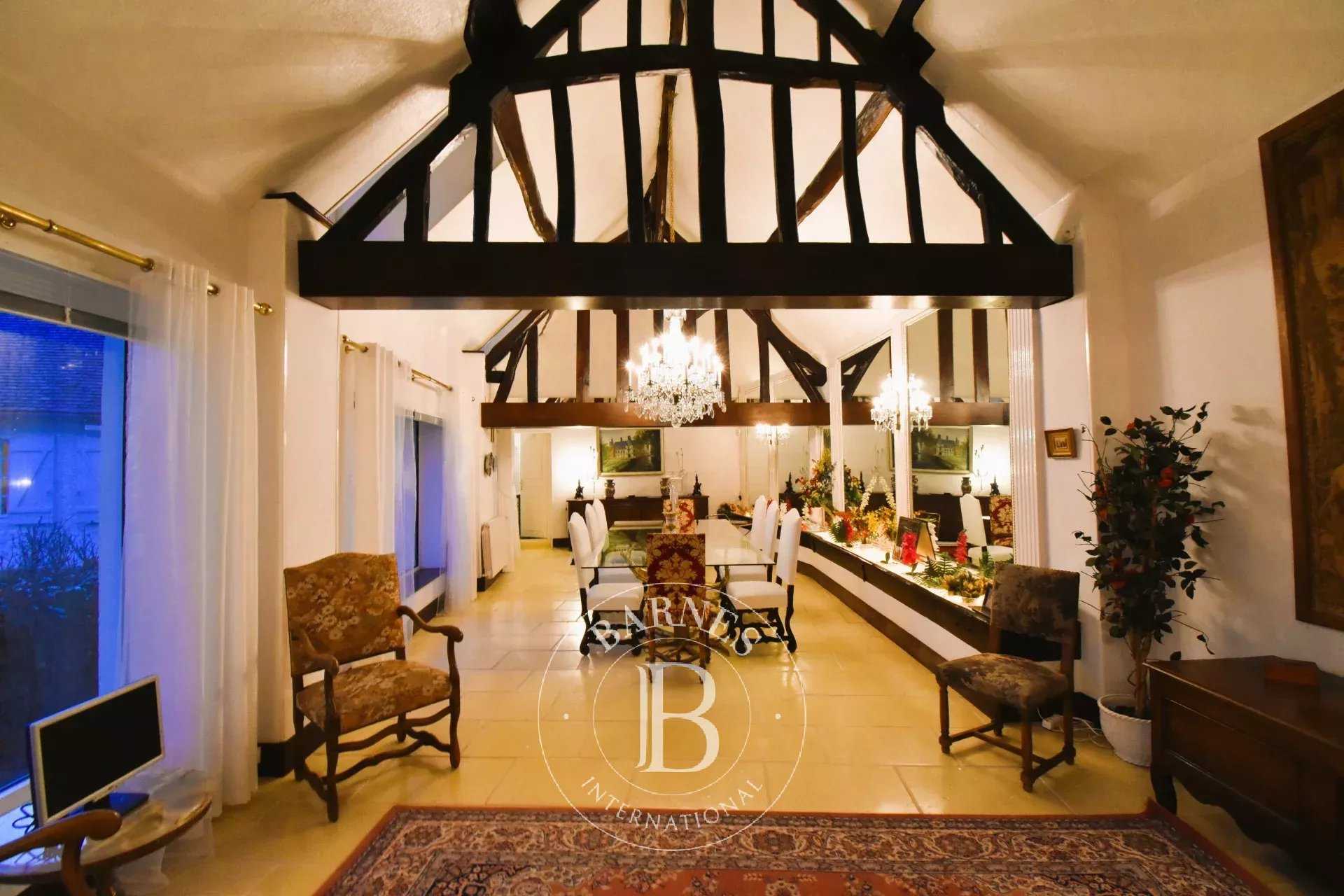 Tremblay-les-Villages  - Maison 21 Pi&egrave;ces 8 Chambres