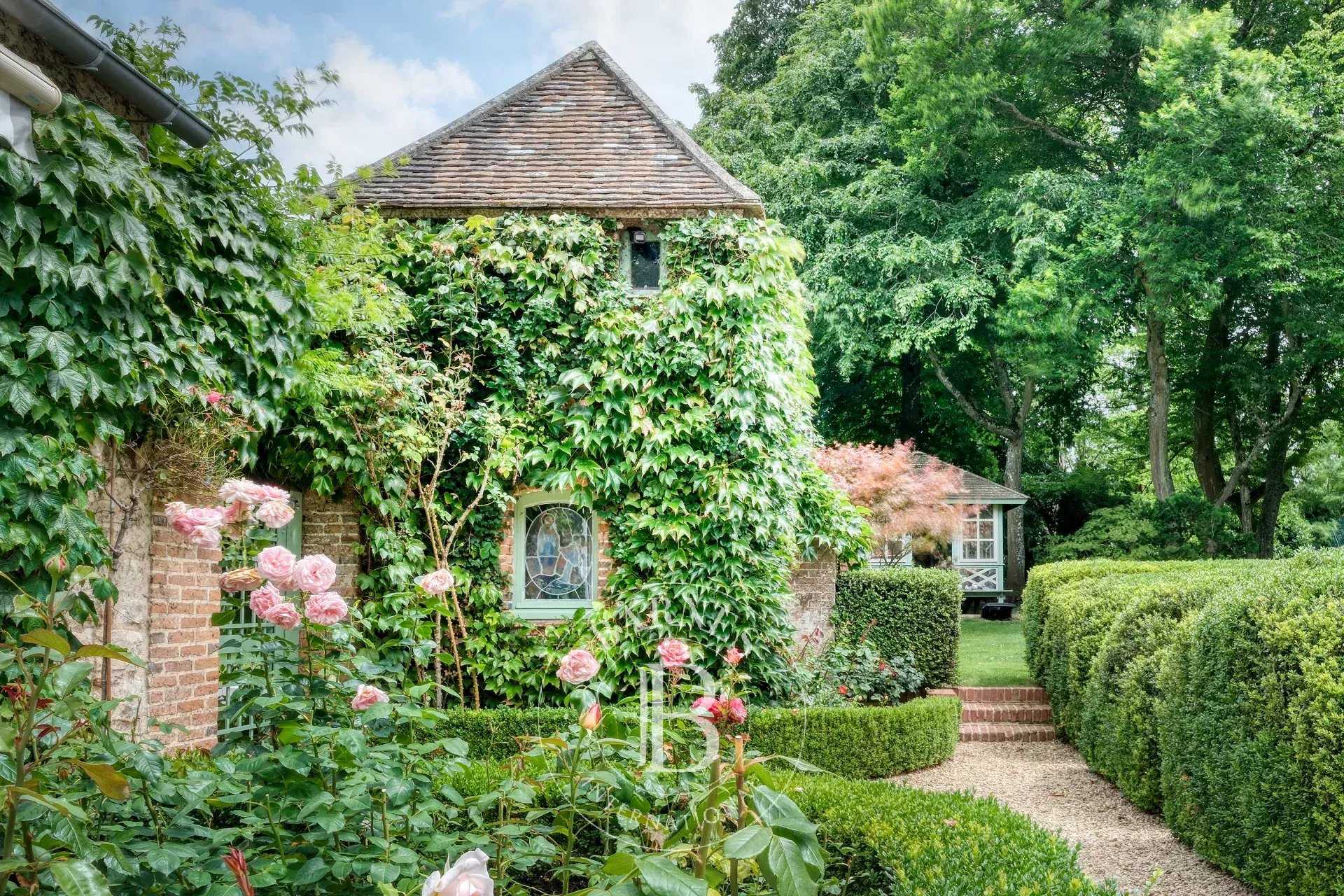 Fontainebleau  - Manor house 6 Bedrooms
