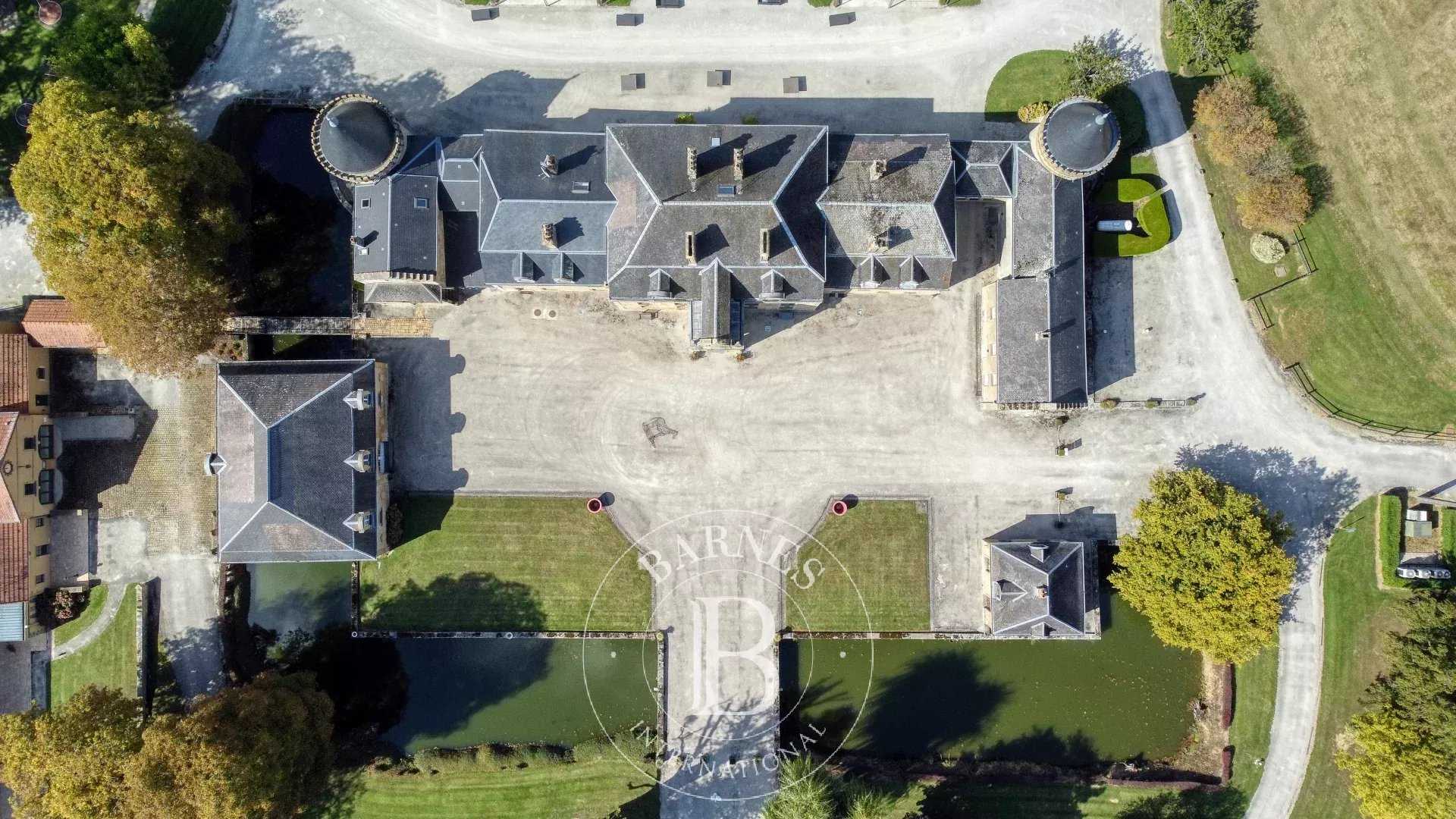 Donchery  - Castillo 