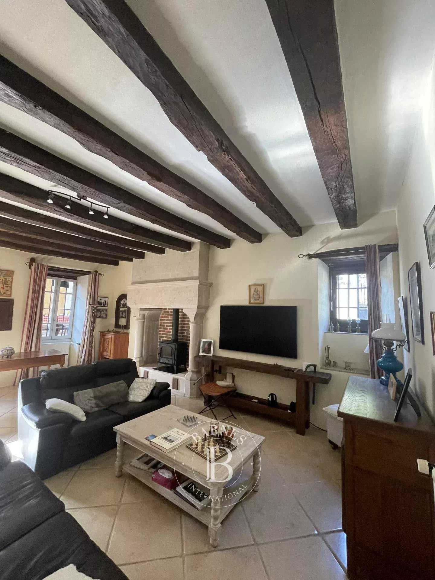 Semons  - Maison 9 Pi&egrave;ces 7 Chambres
