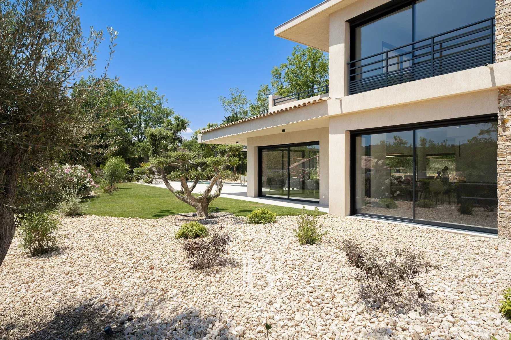 Tourrettes  - Villa 4 Bedrooms