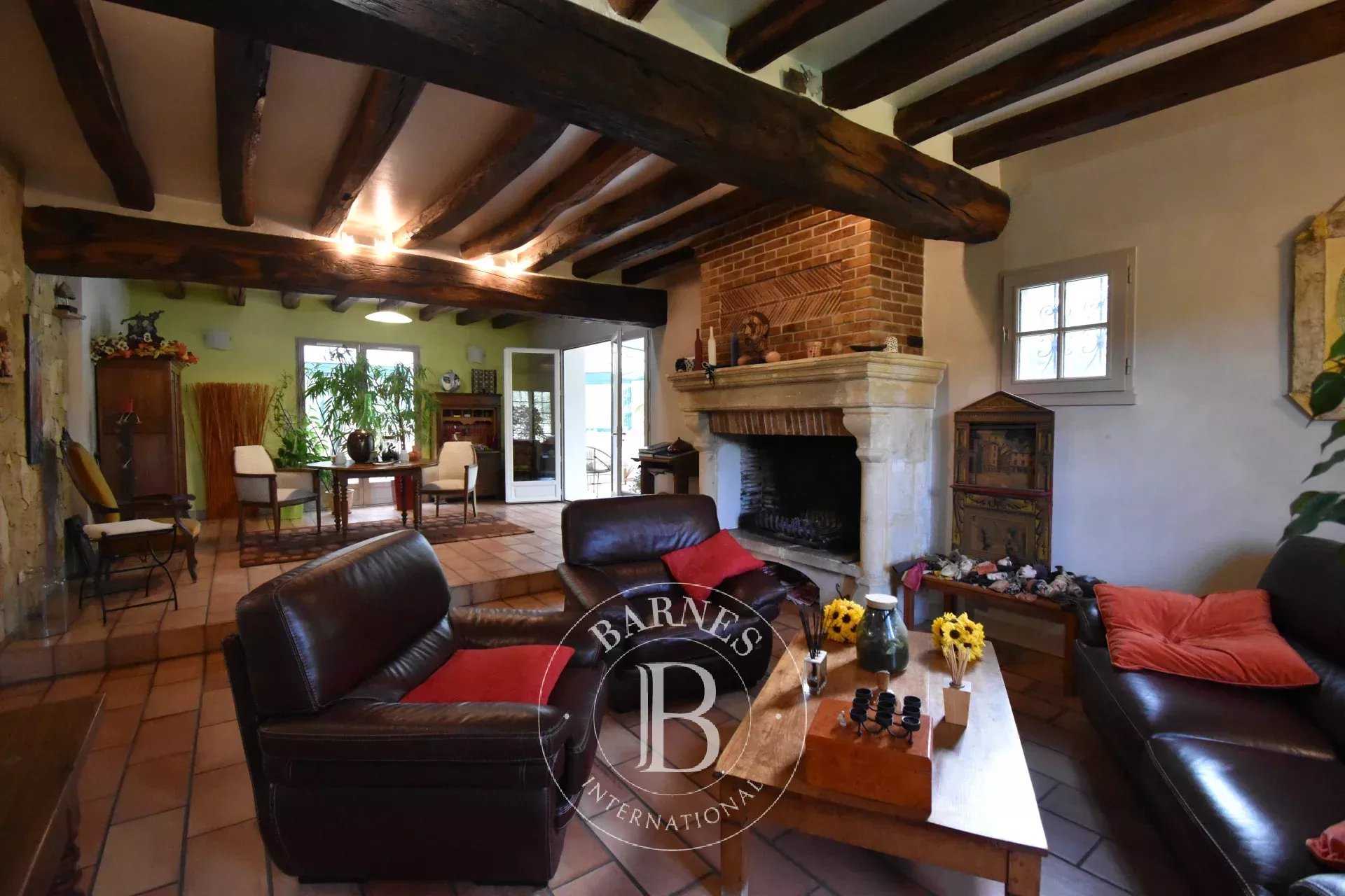 Vert  - House 5 Bedrooms