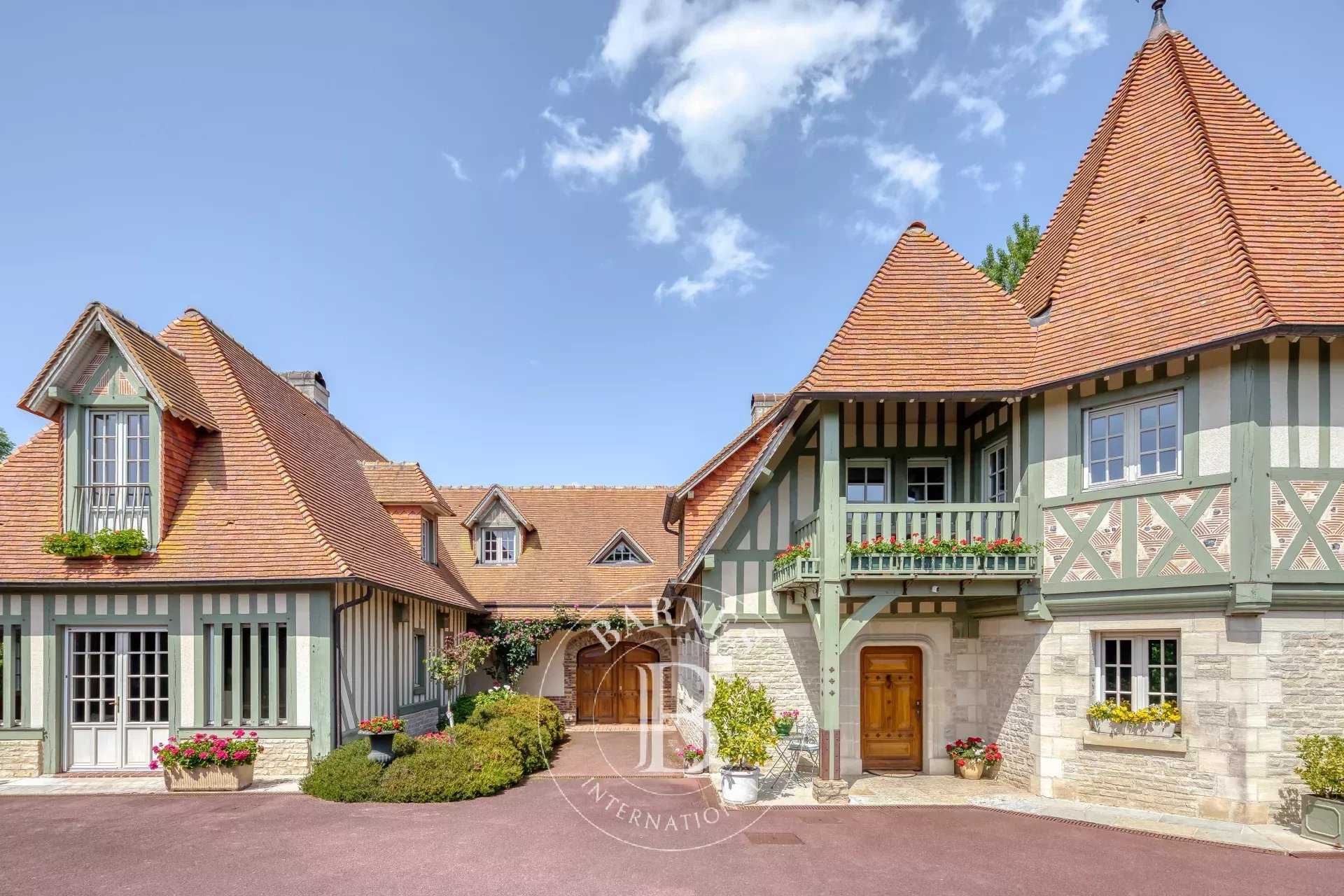 Livarot-Pays-d'Auge  - Maison 